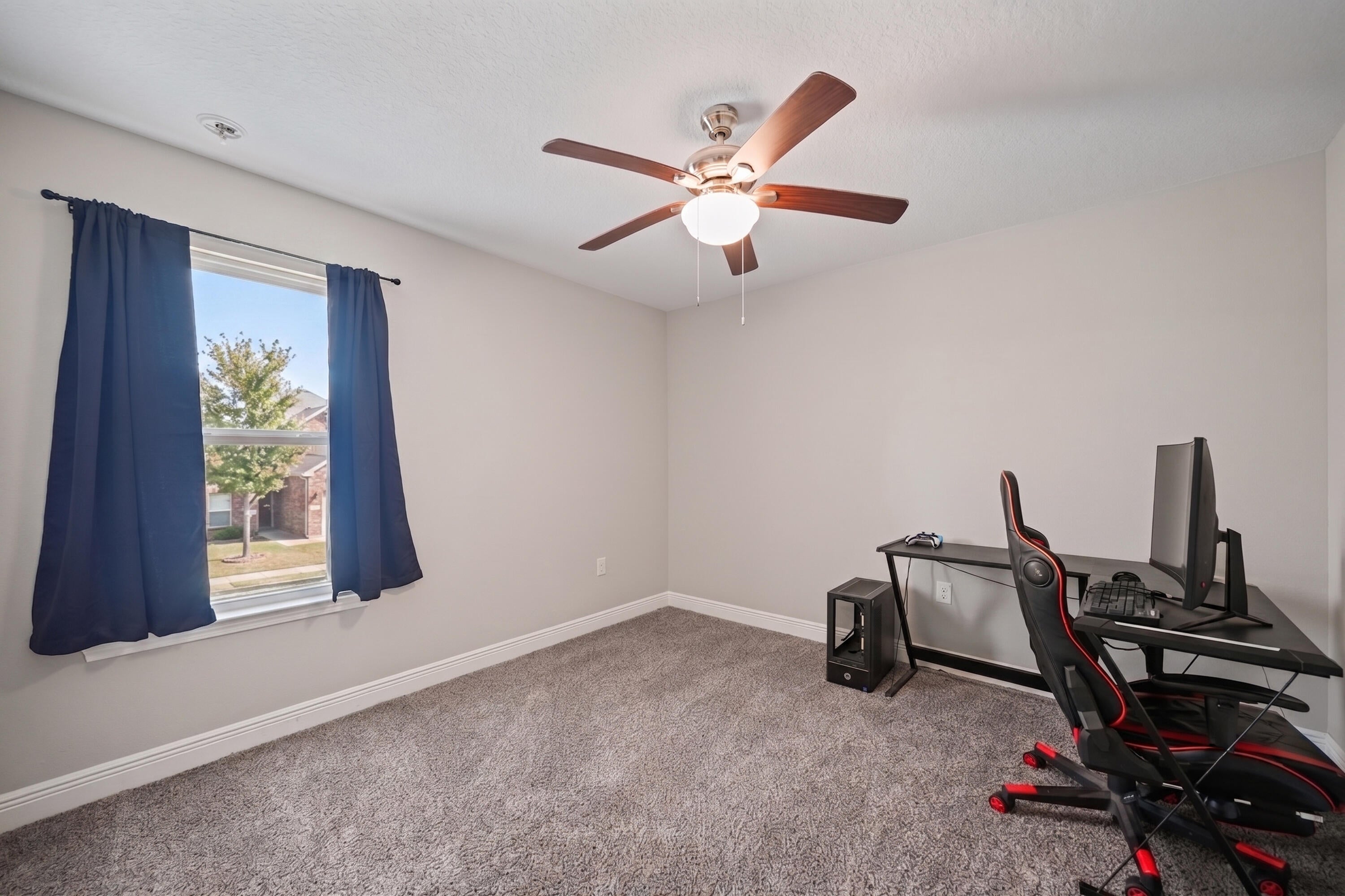 GARDEN CITY - Residential