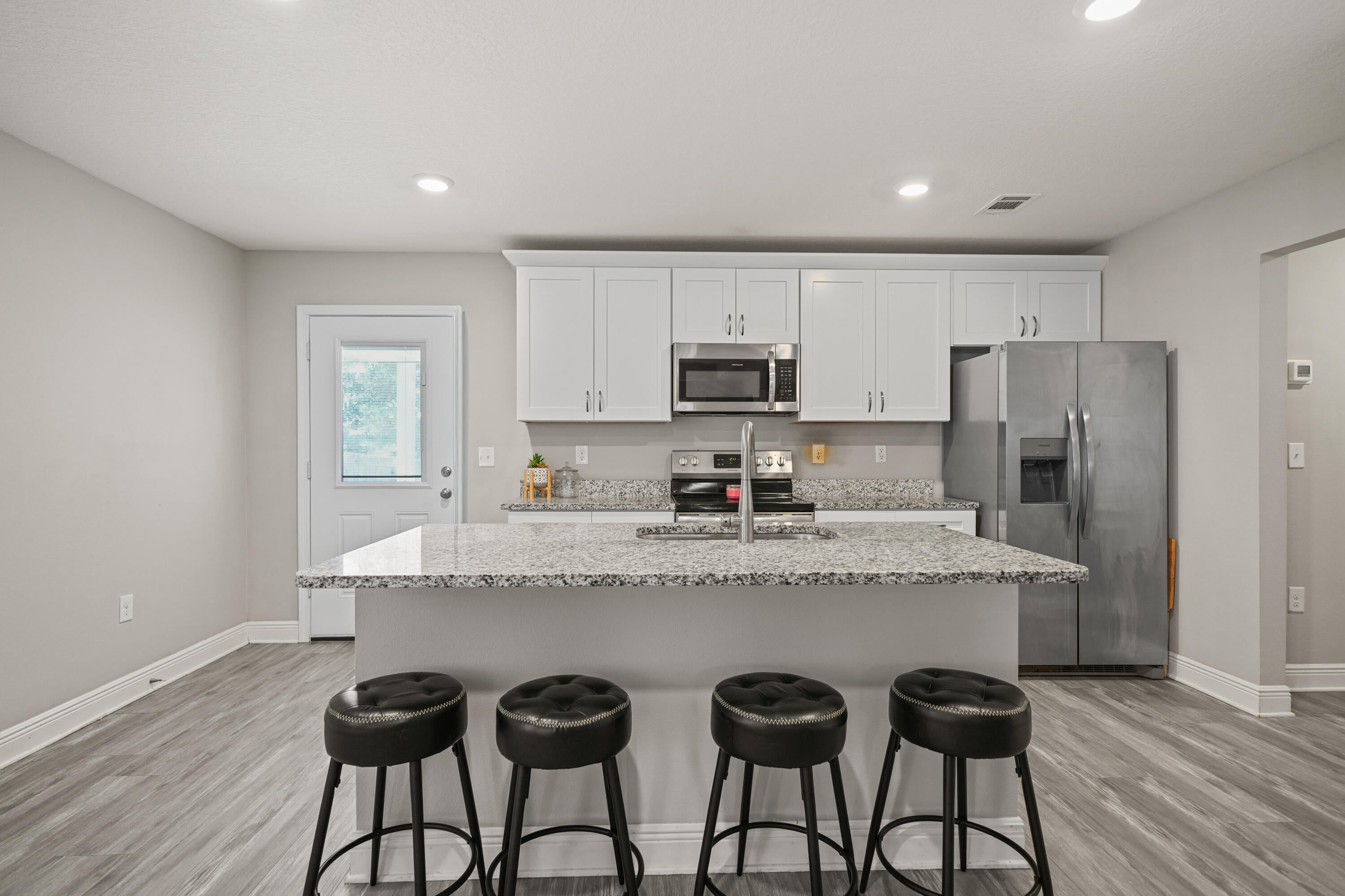 GARDEN CITY - Residential