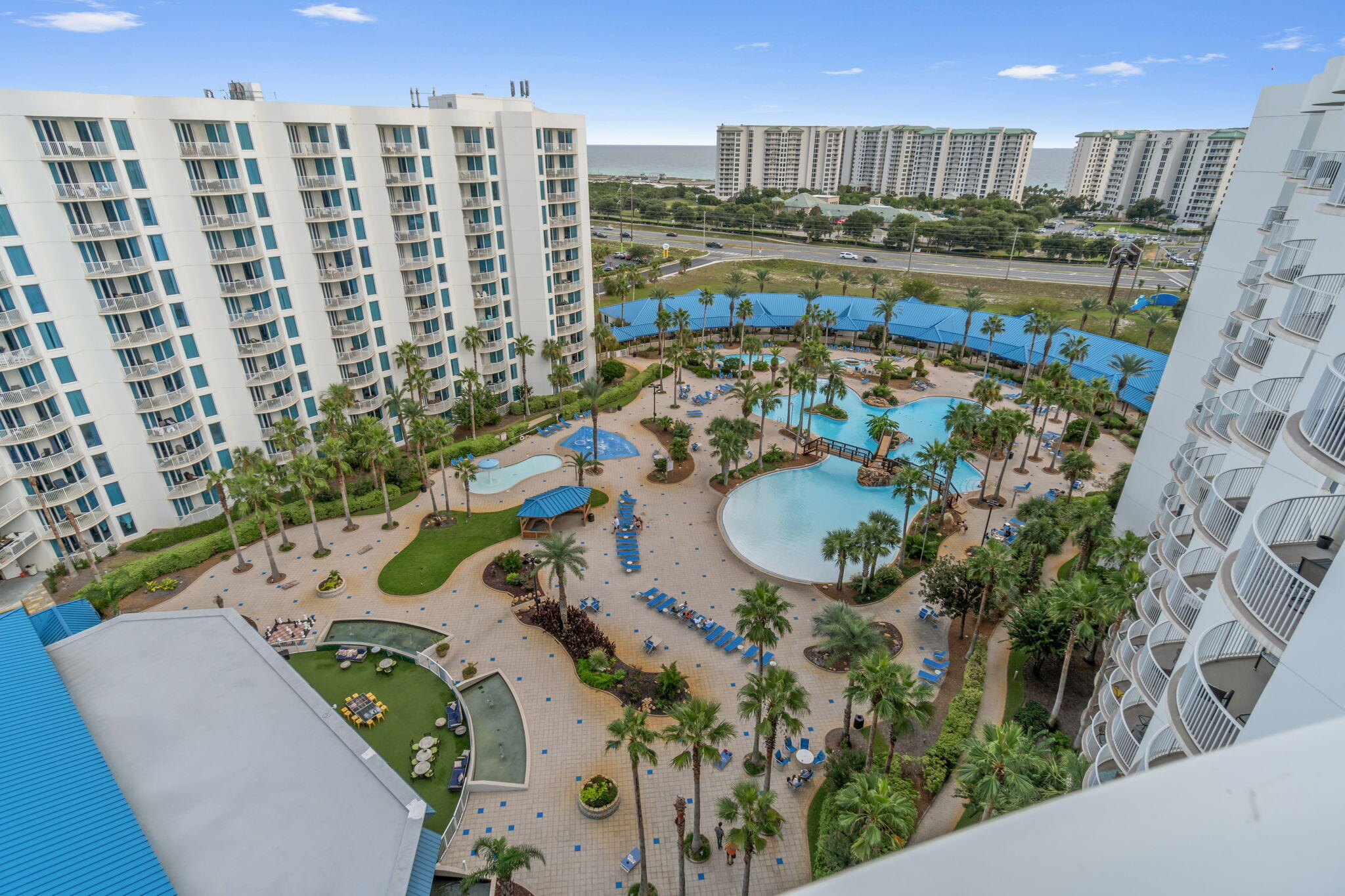 THE PALMS OF DESTIN - Residential