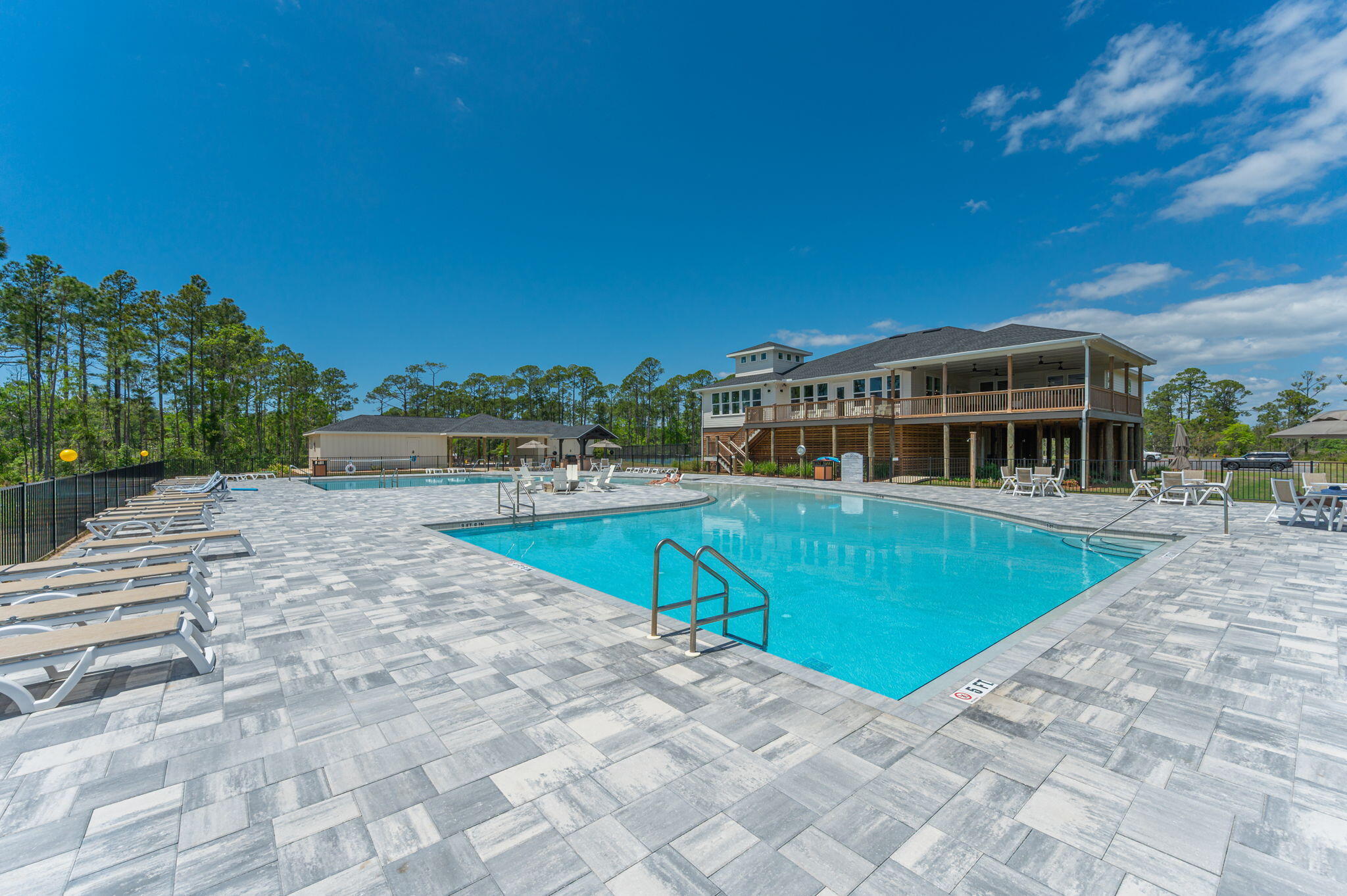 HAMMOCK BAY - STEAMBOAT LANDING - Residential