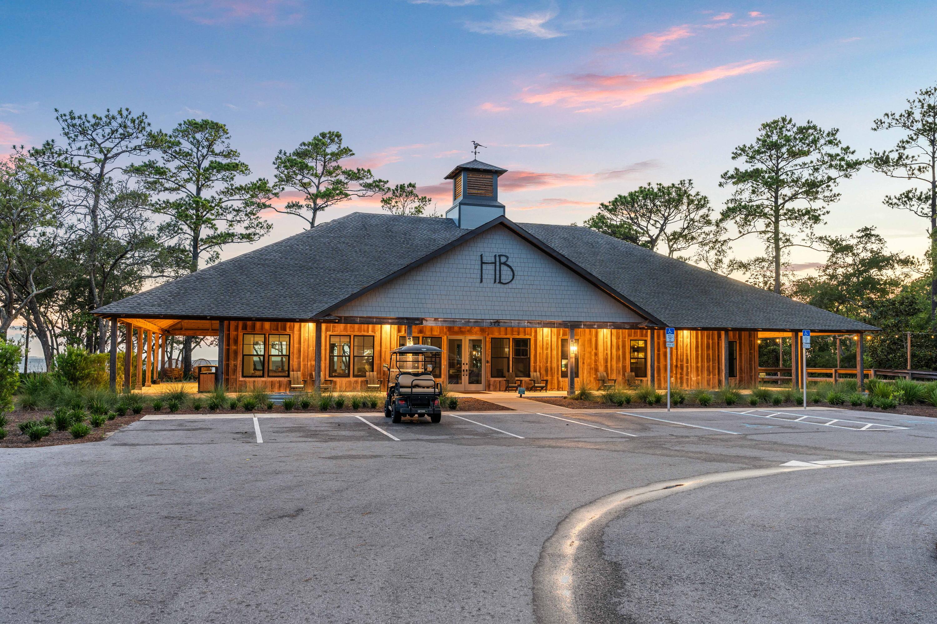 HAMMOCK BAY - STEAMBOAT LANDING - Residential