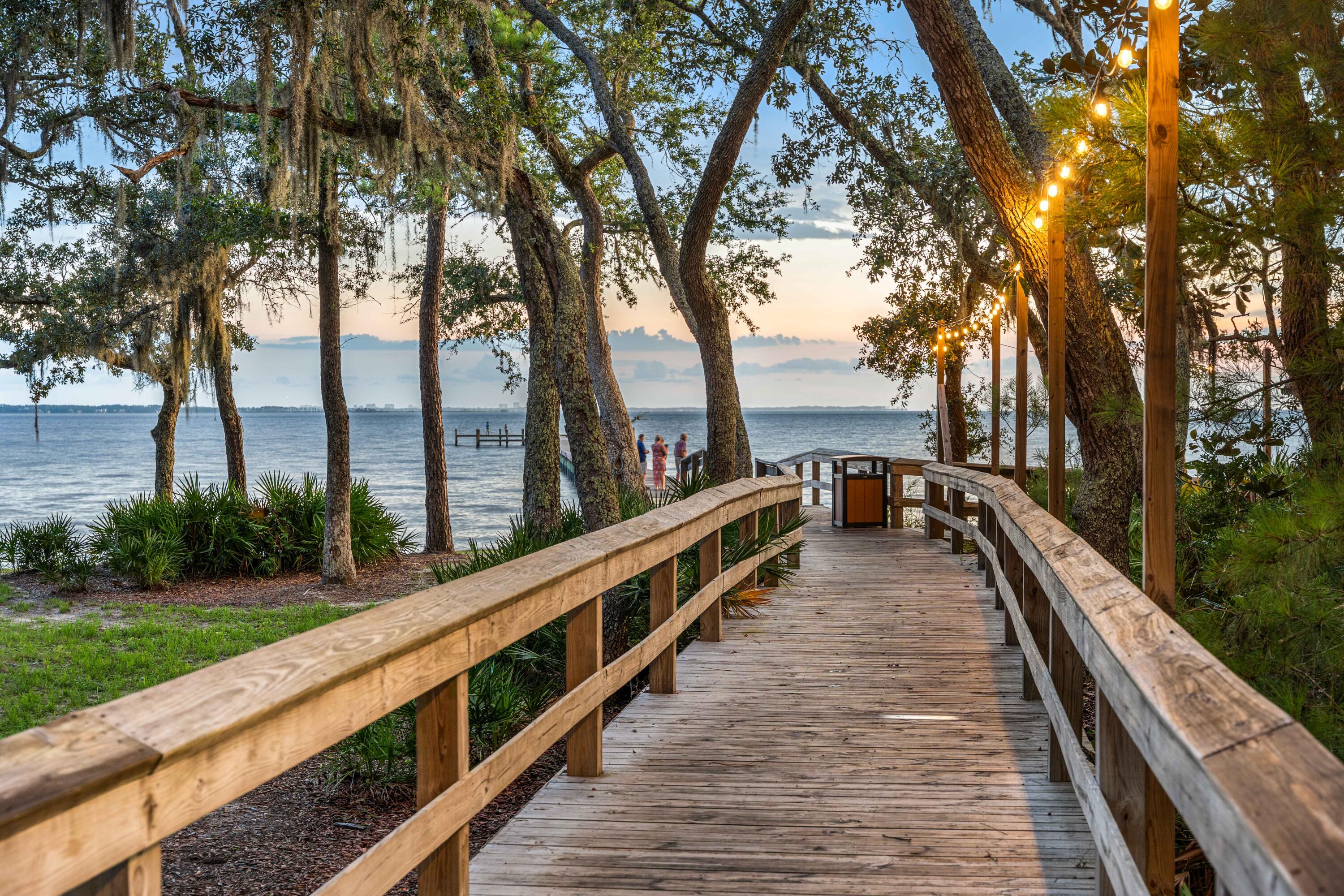 HAMMOCK BAY - STEAMBOAT LANDING - Residential