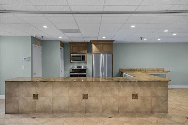 BREAKERS OF FWB PH 1 - Residential