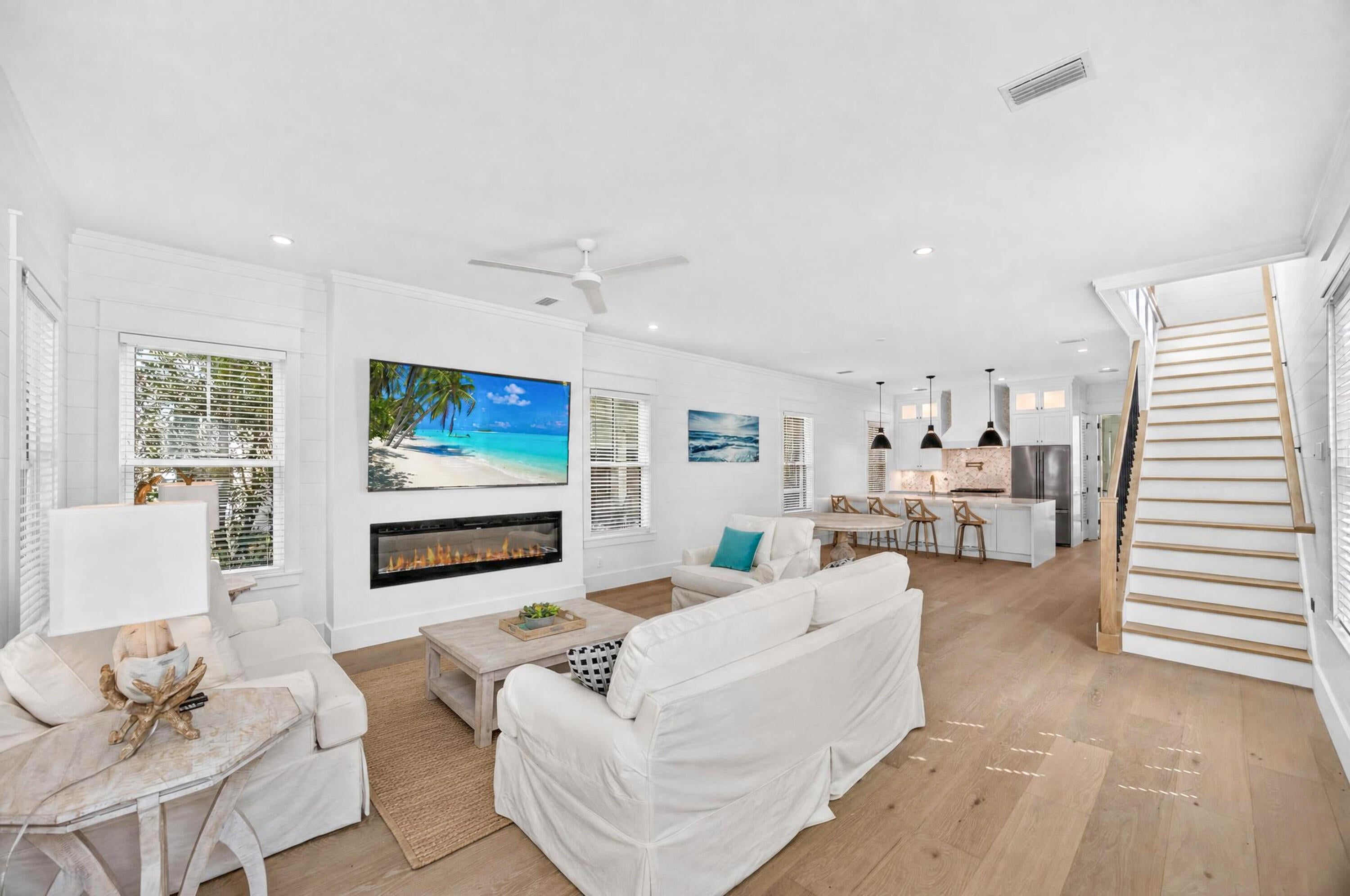 FOREST LAKES - Residential