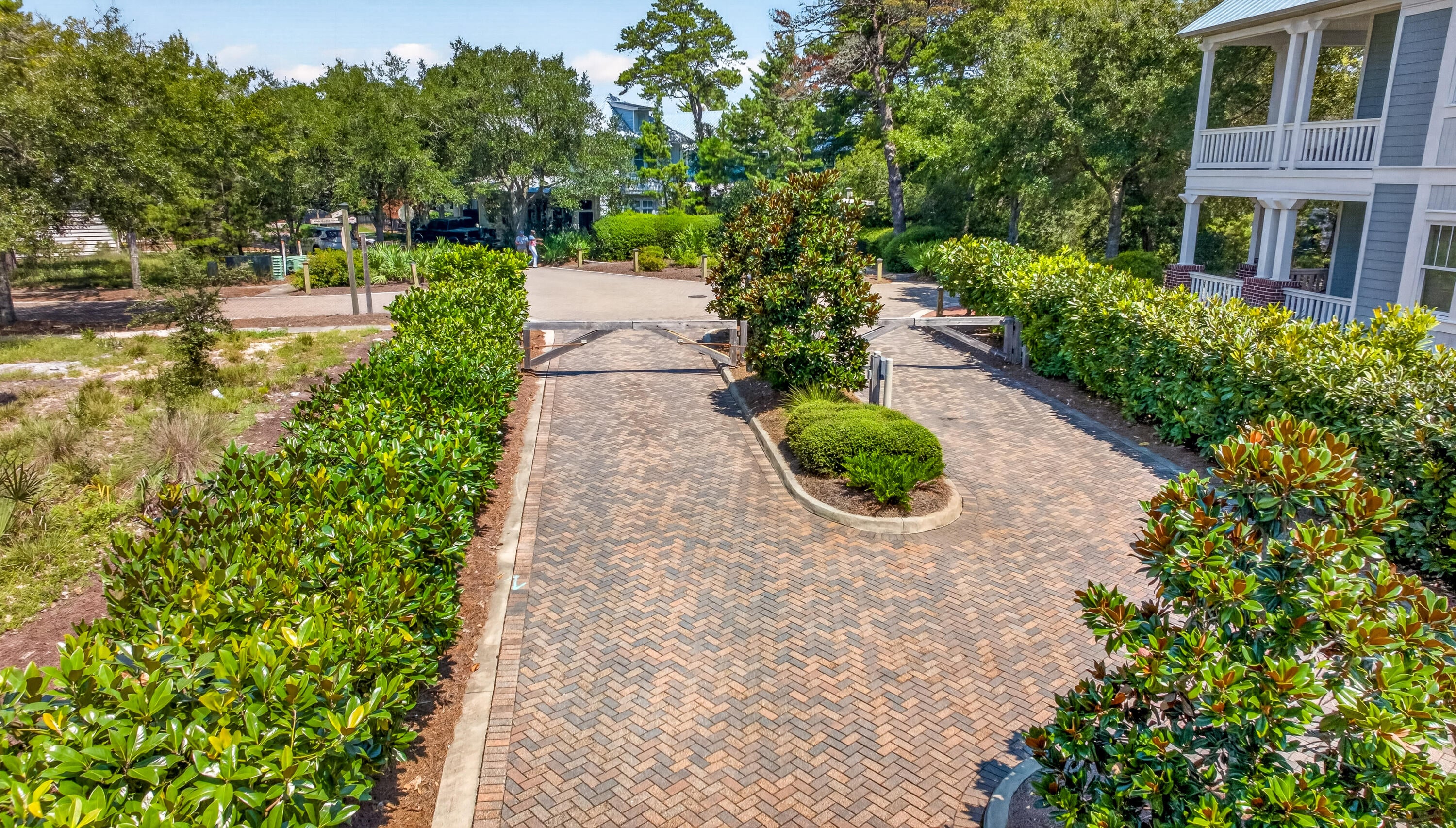 FOREST LAKES - Residential
