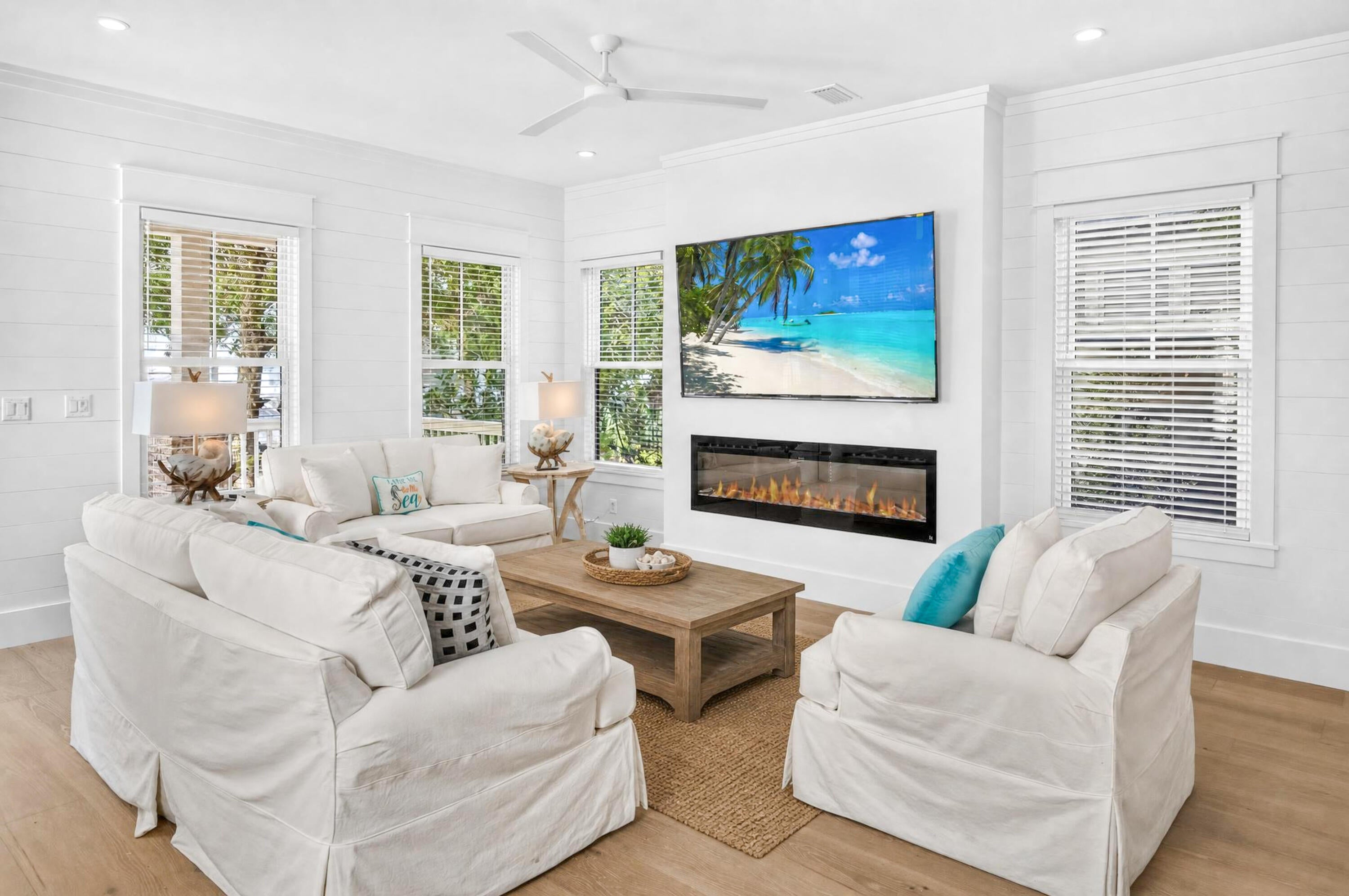 FOREST LAKES - Residential