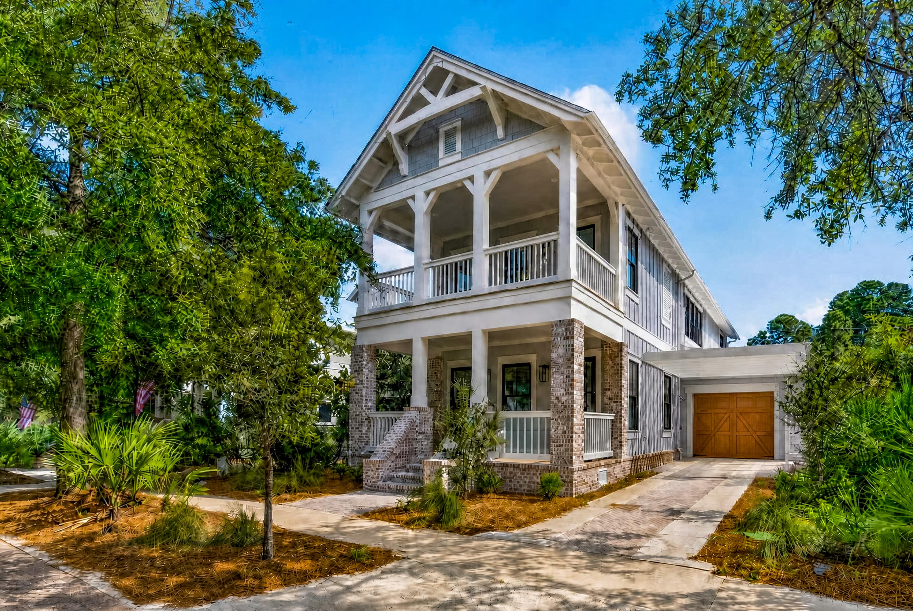 FOREST LAKES - Residential