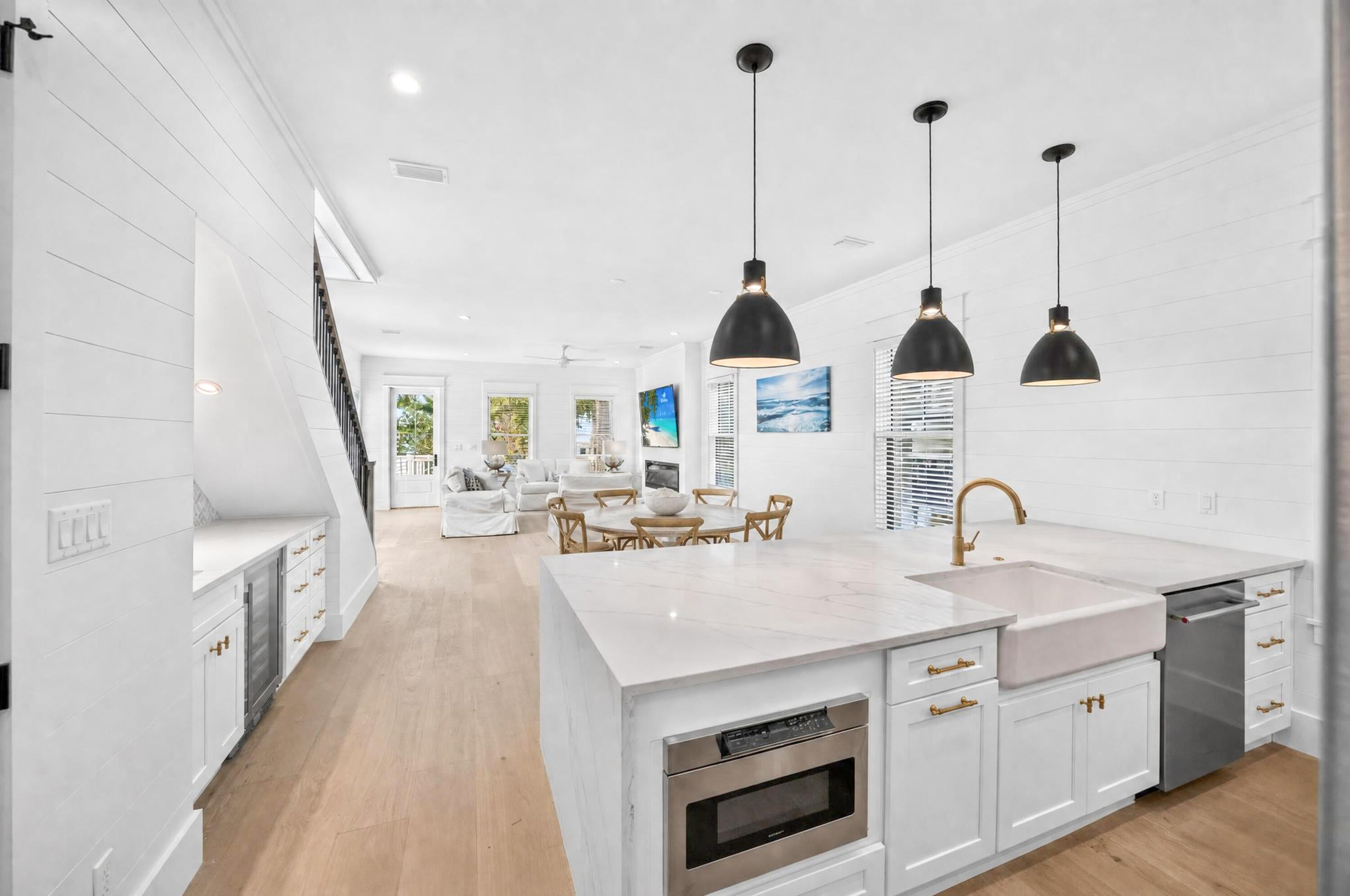 FOREST LAKES - Residential