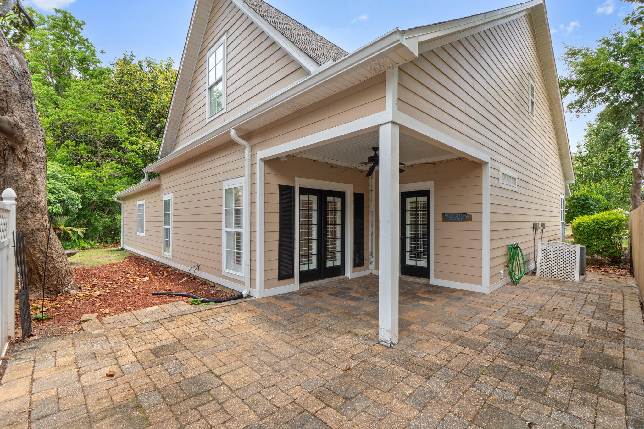 MAGNOLIA HARBOR - Residential