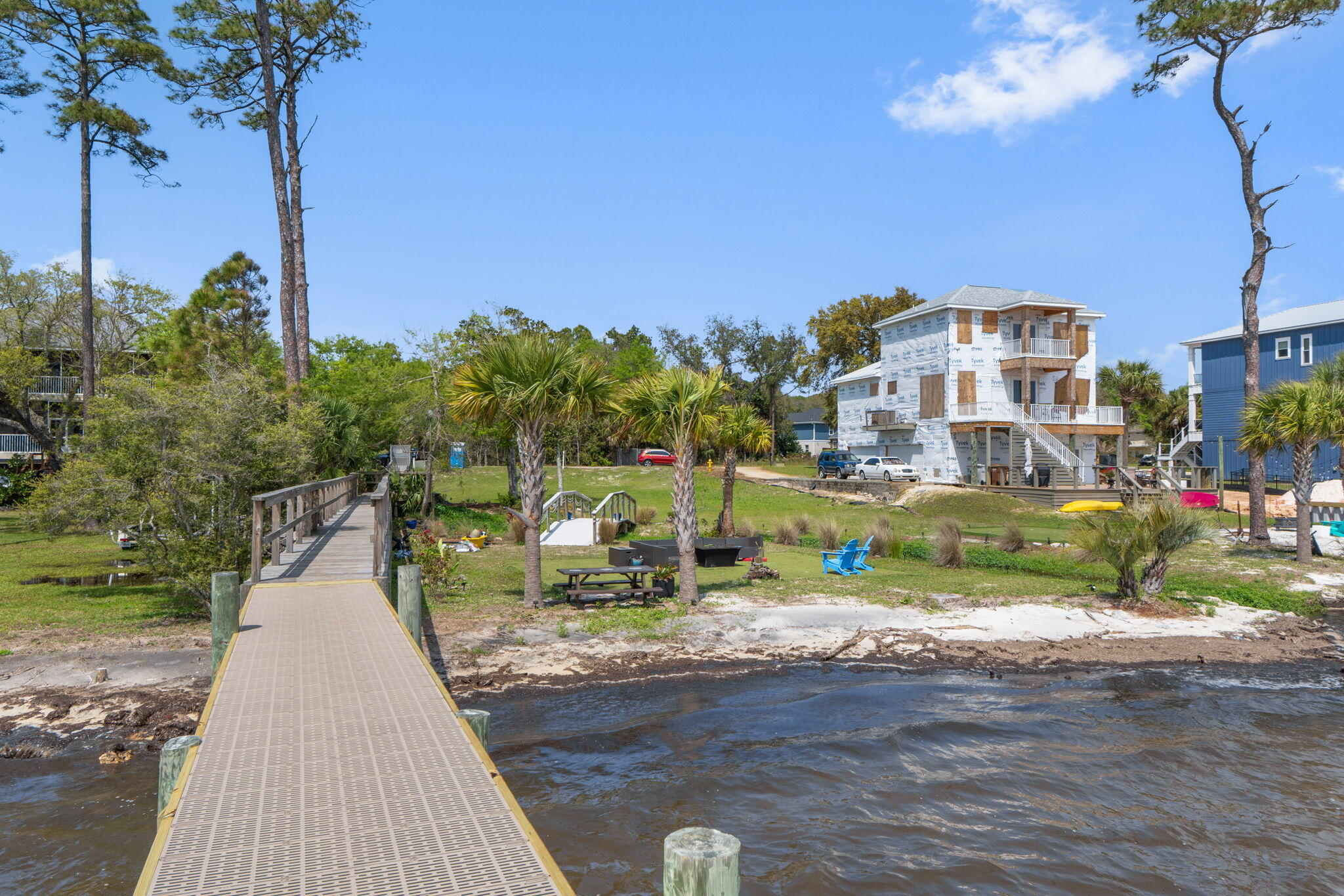 MAGNOLIA HARBOR - Residential