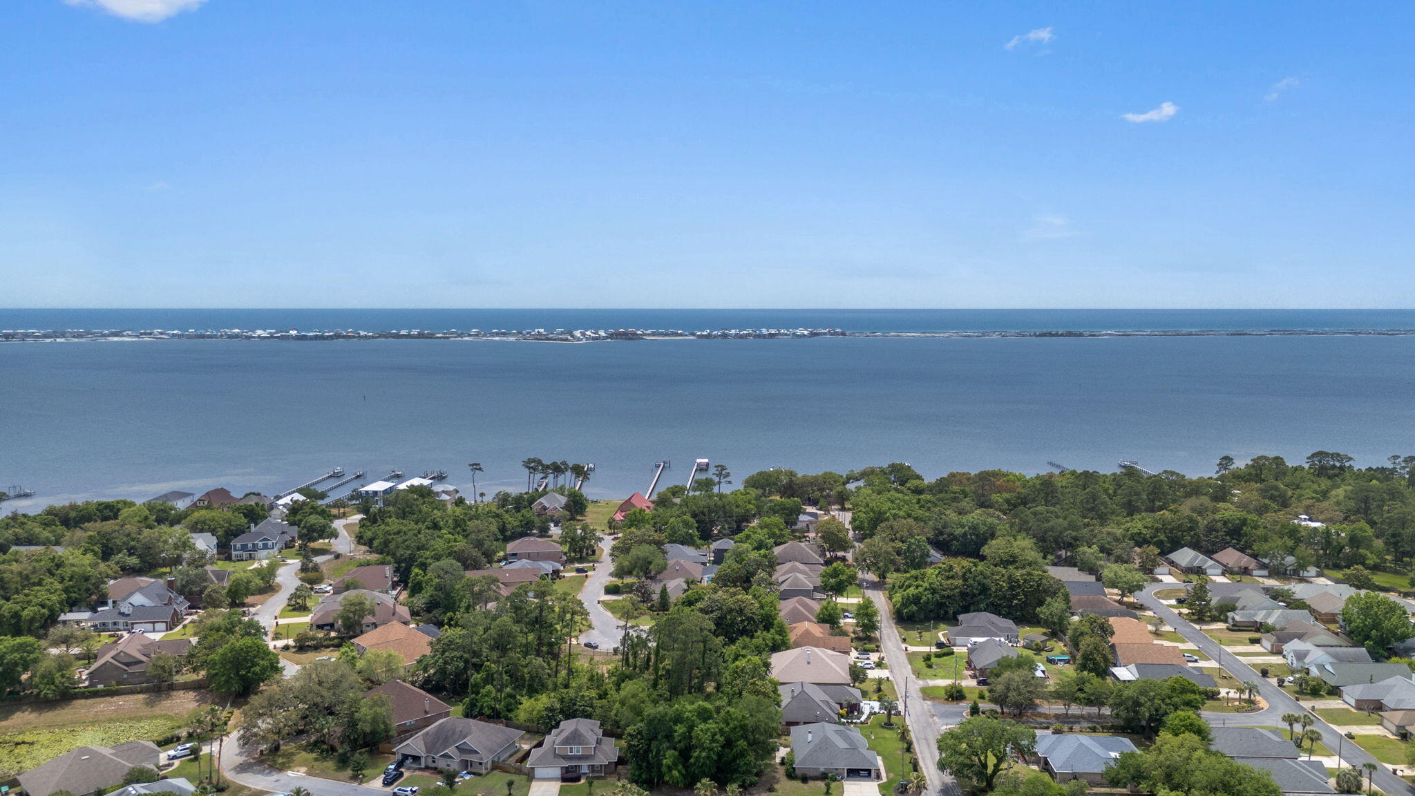 MAGNOLIA HARBOR - Residential