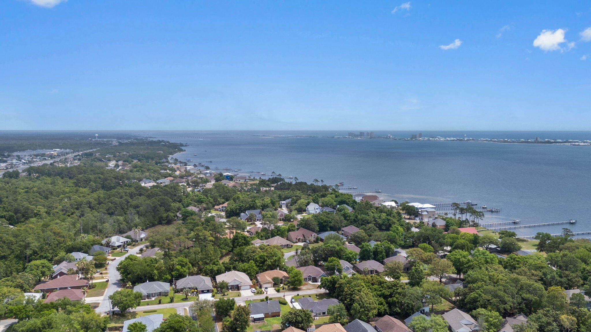 MAGNOLIA HARBOR - Residential
