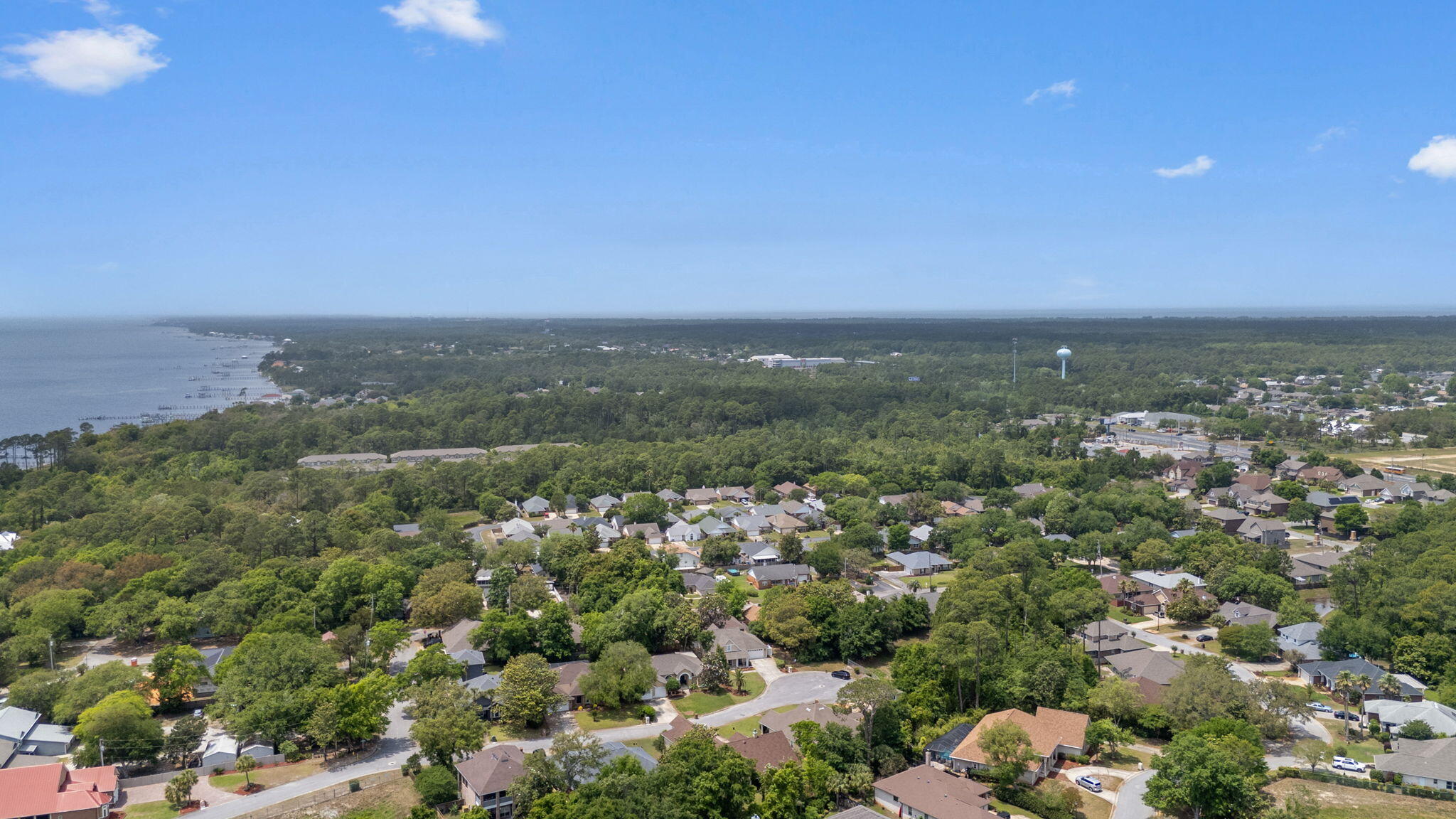 MAGNOLIA HARBOR - Residential