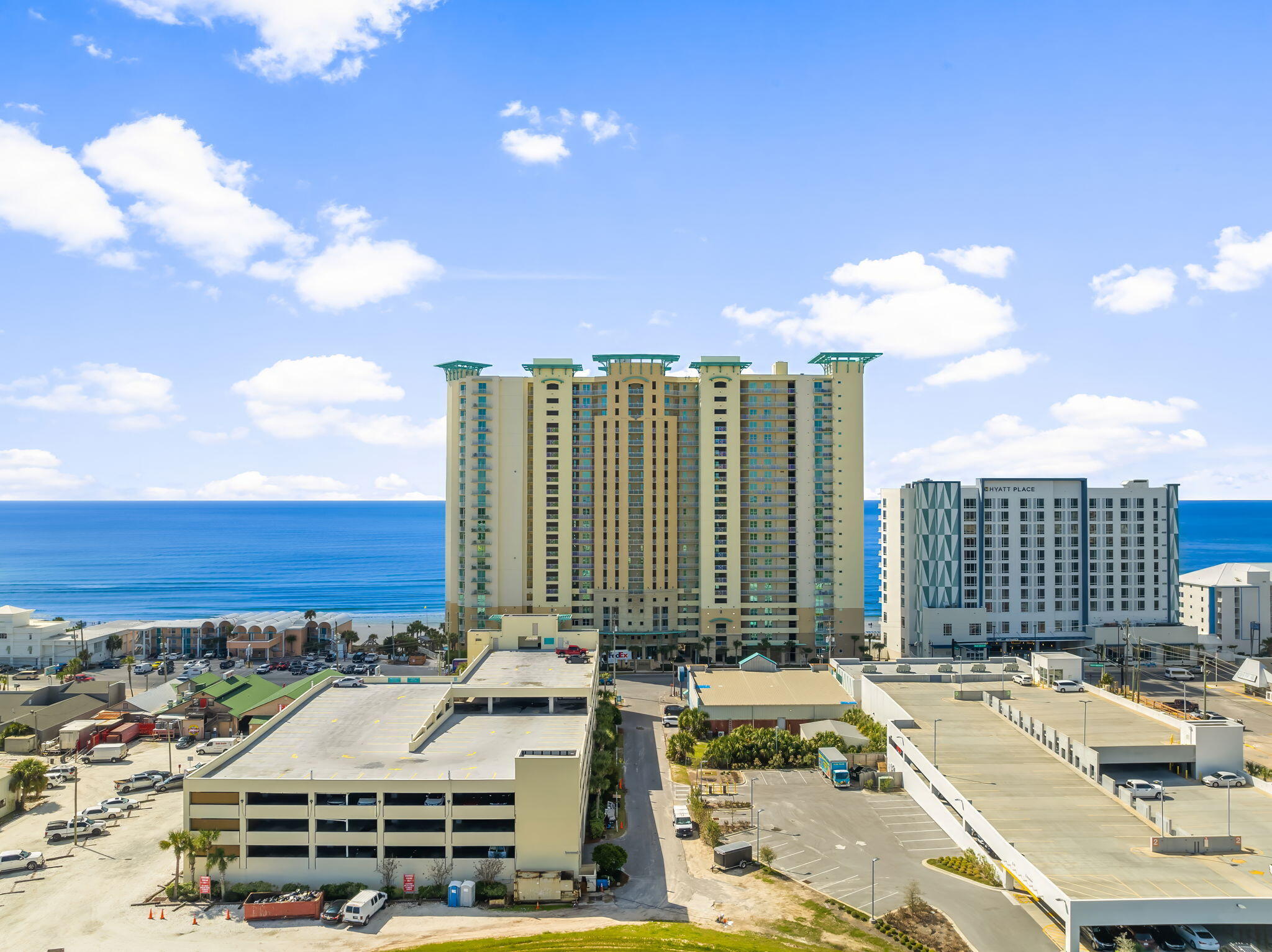 AQUA Beachside Resort - Residential