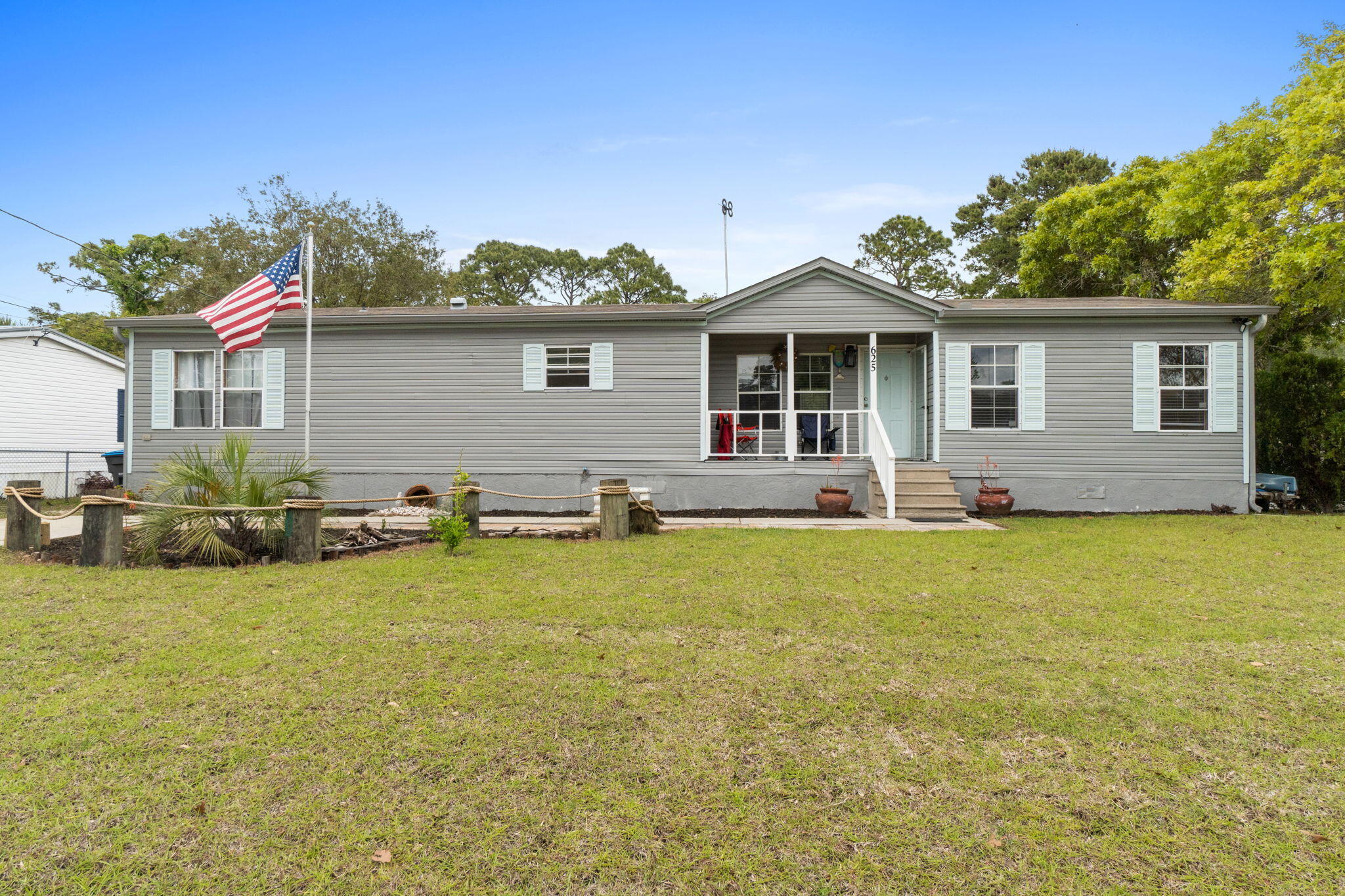 SAND DOLLAR ESTATES - Residential