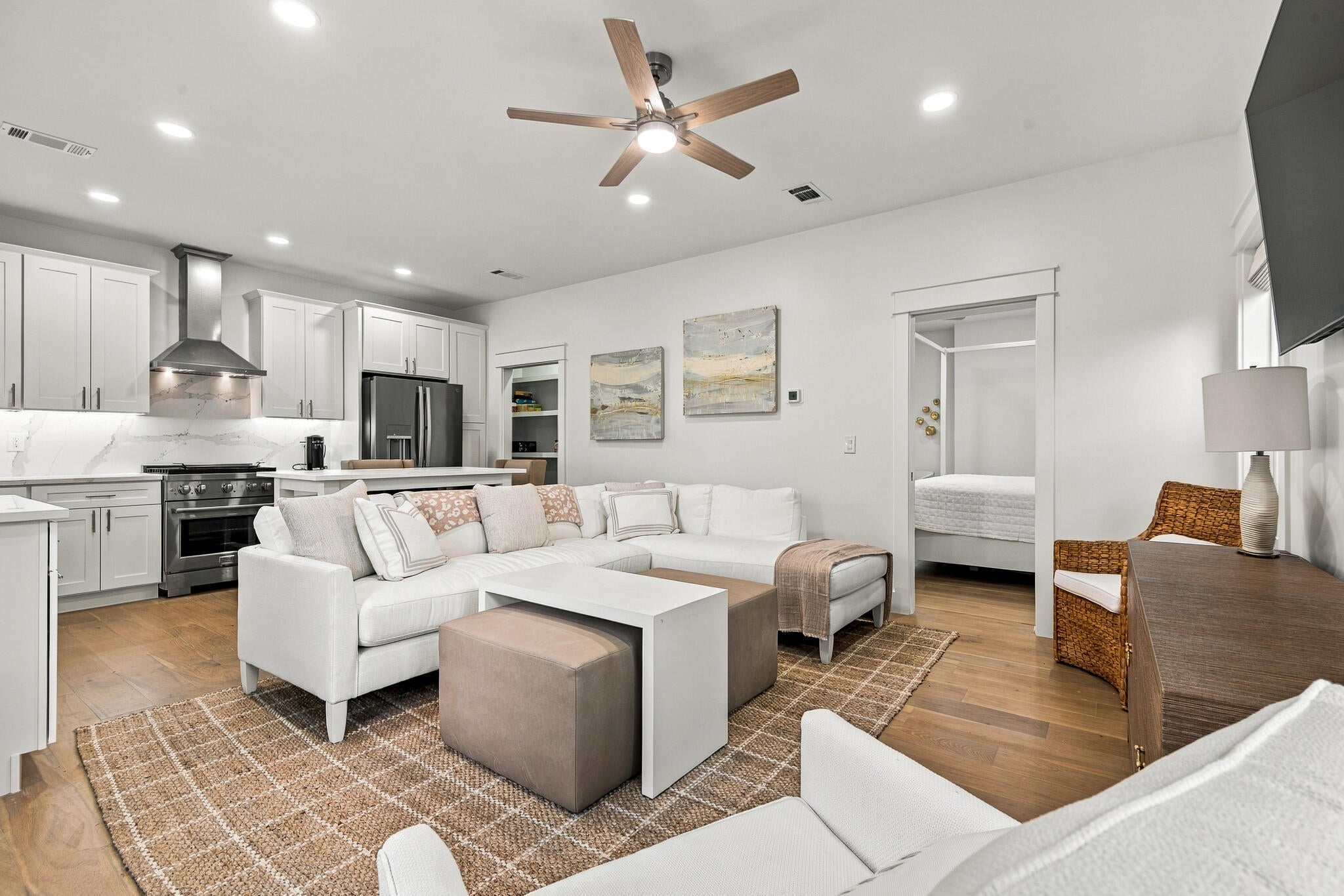 GULF HILLS ESTATES UNREC - Residential