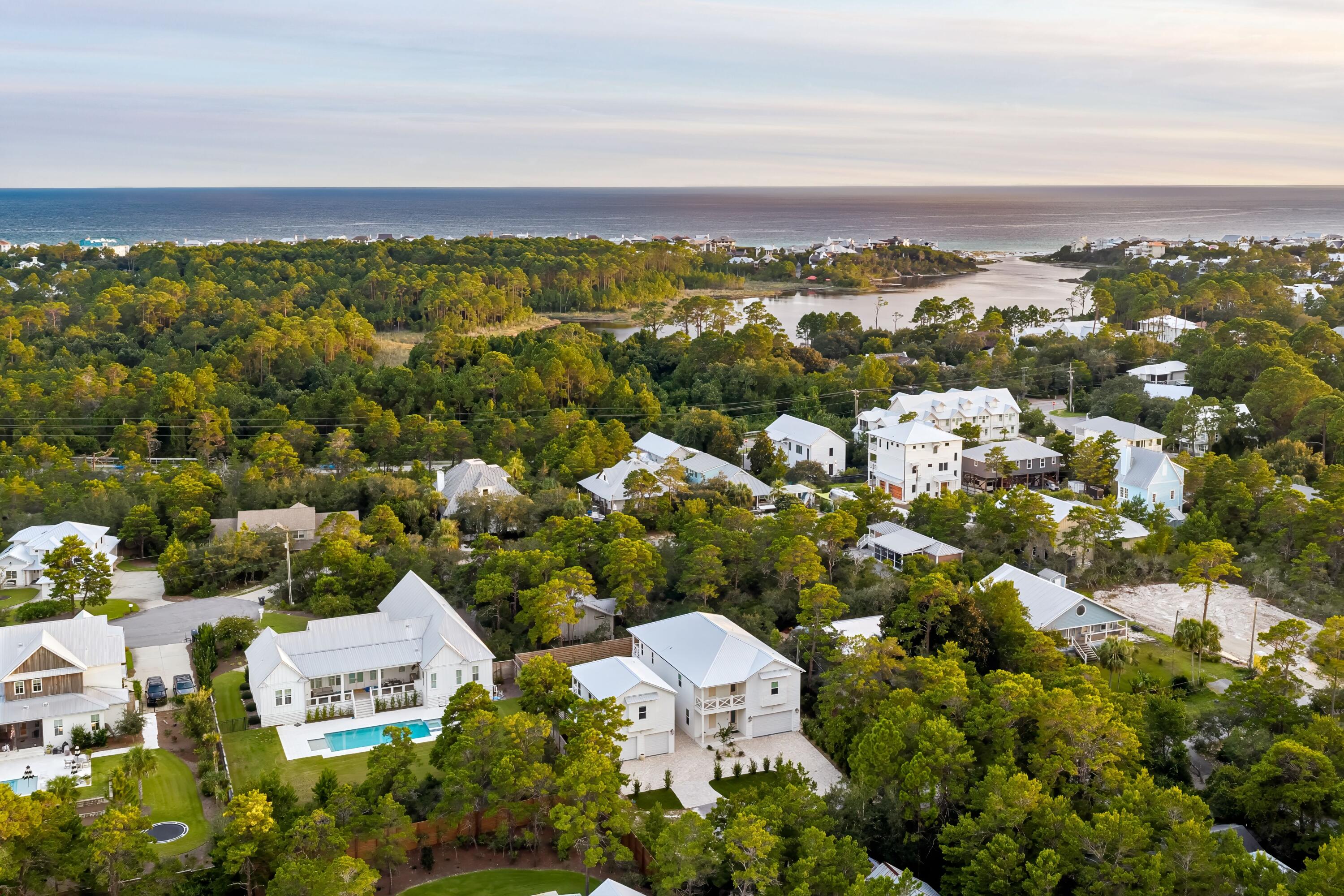 GULF HILLS ESTATES UNREC - Residential