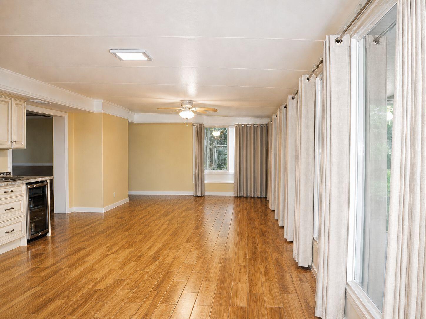 YACHT CLUB ESTATES - Residential Lease