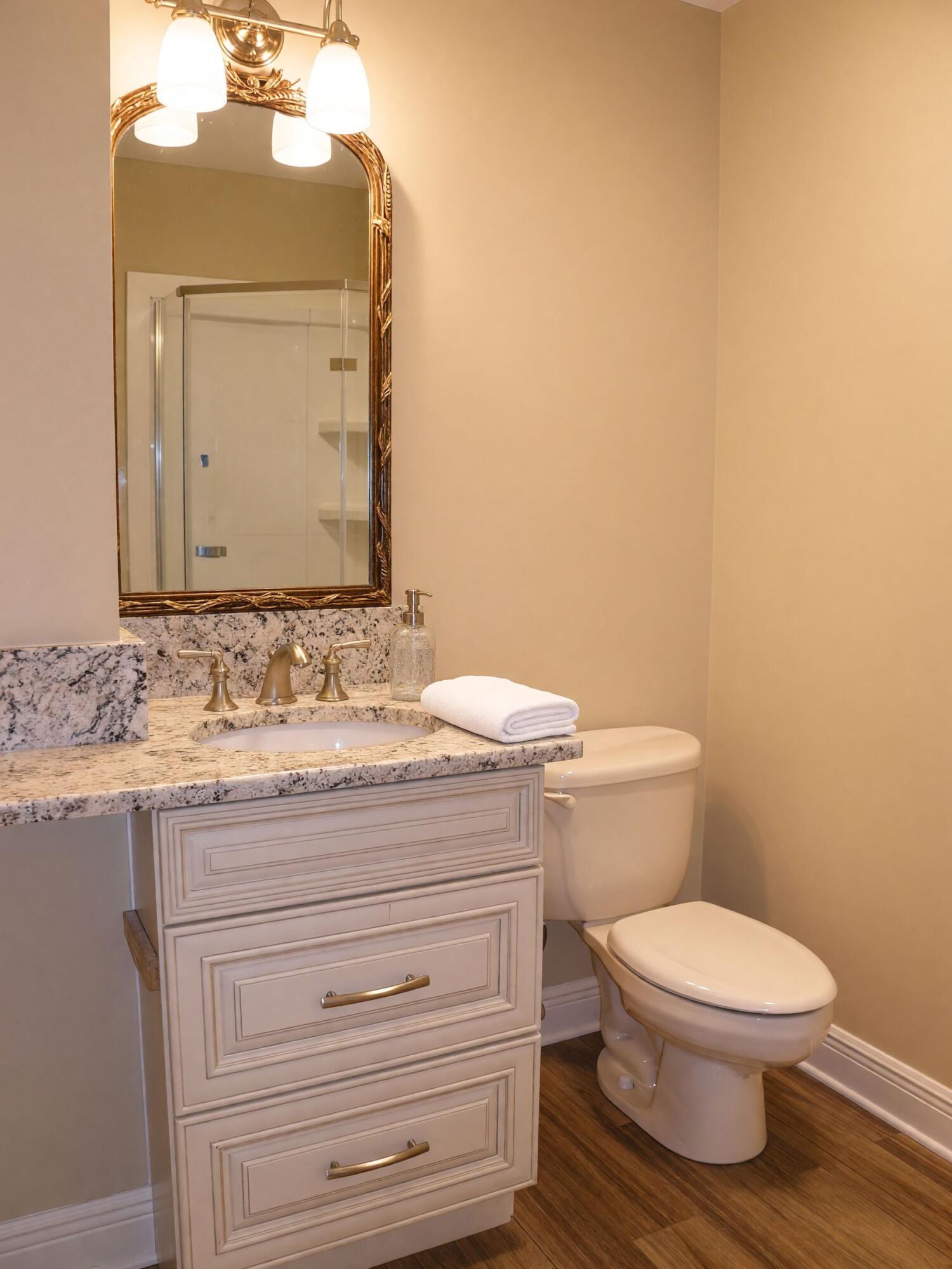 YACHT CLUB ESTATES - Residential Lease