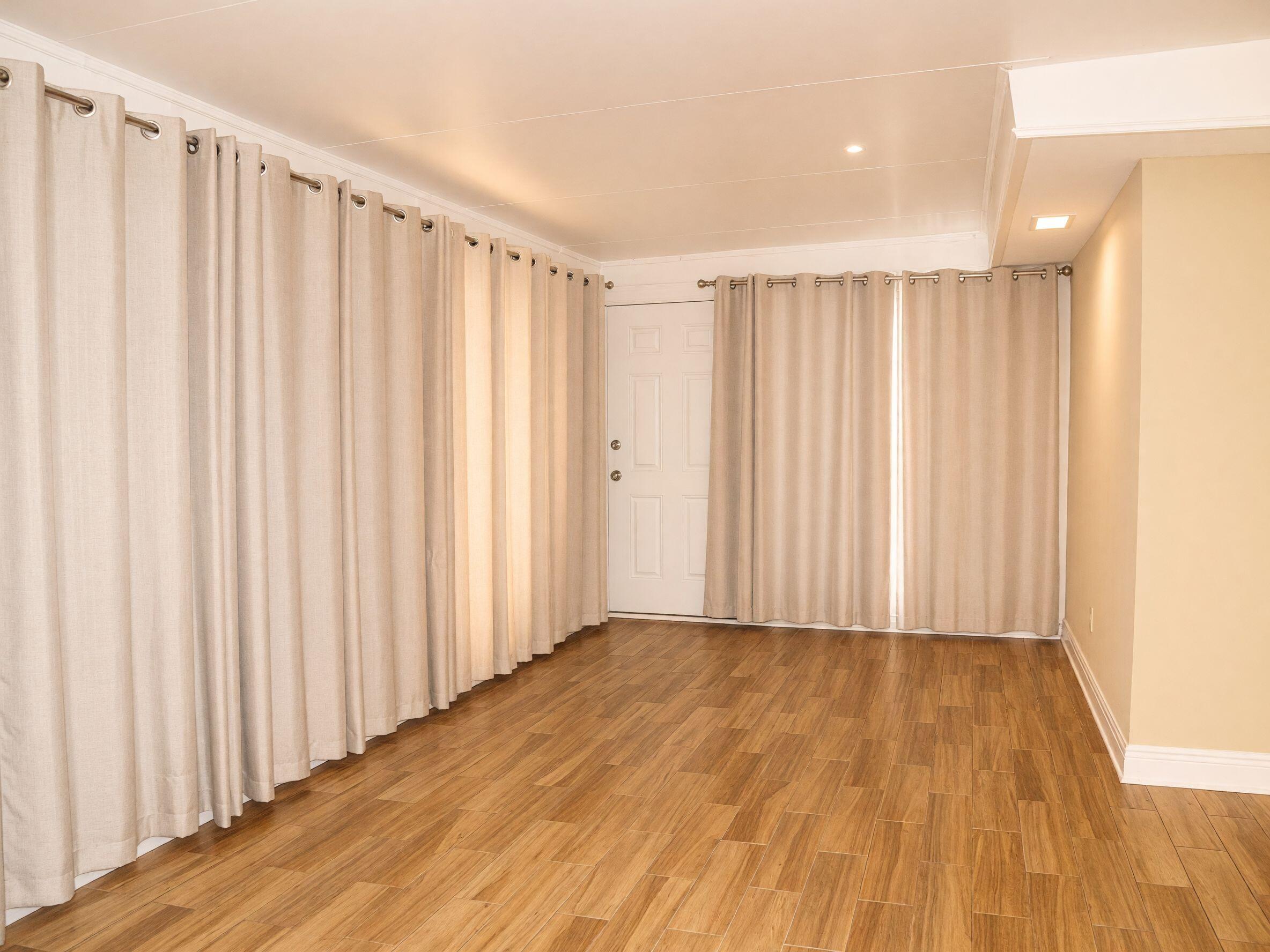 YACHT CLUB ESTATES - Residential Lease