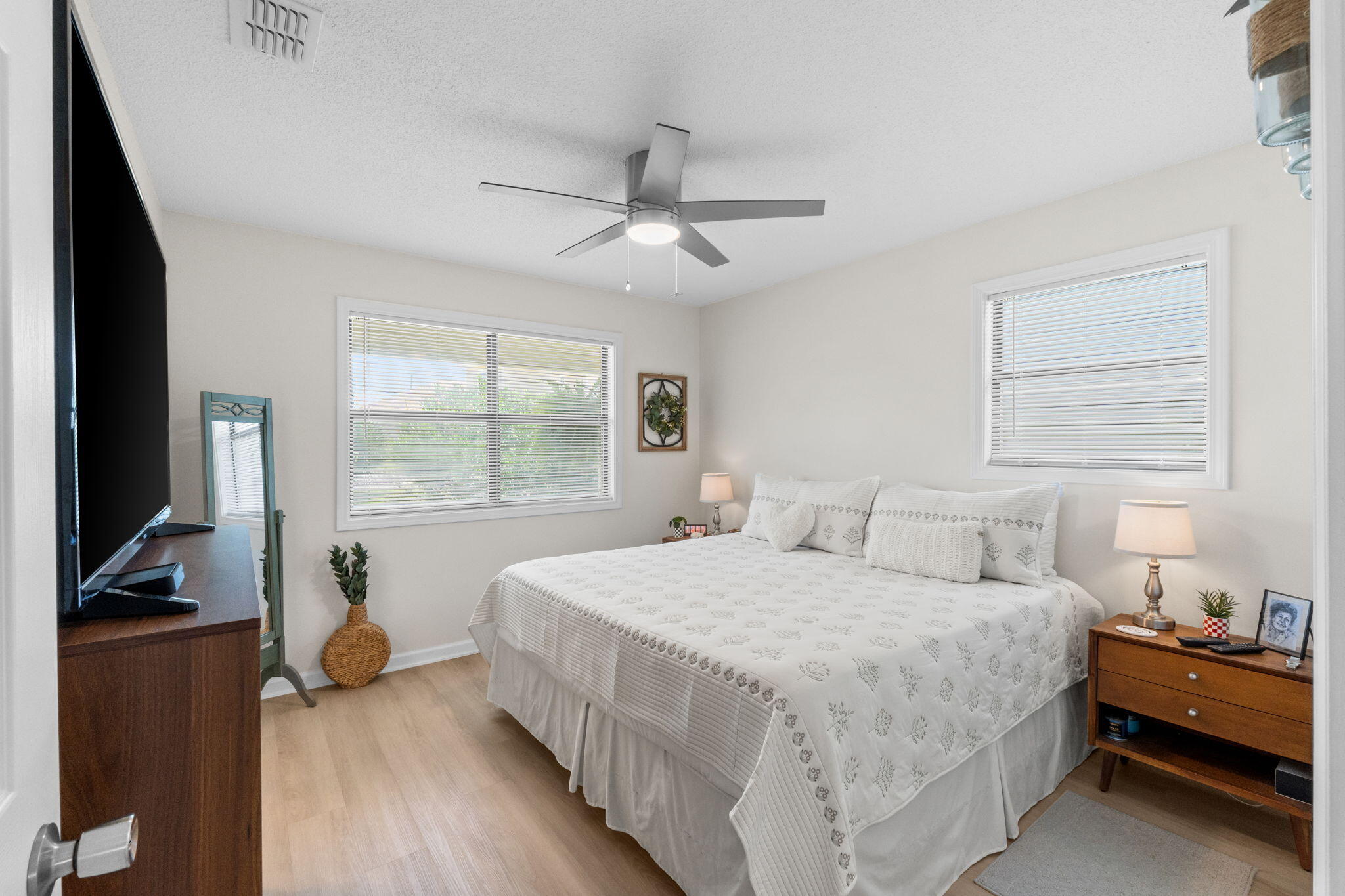 OPEN SANDS - Residential