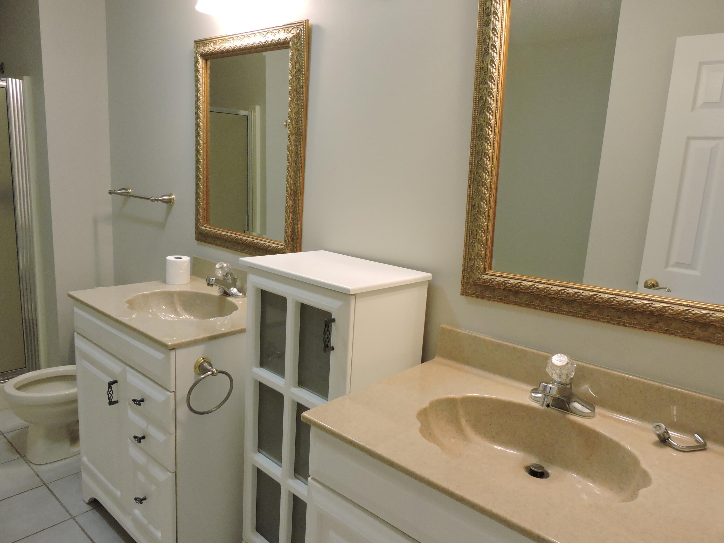 PINNACLE POINT - Residential Lease