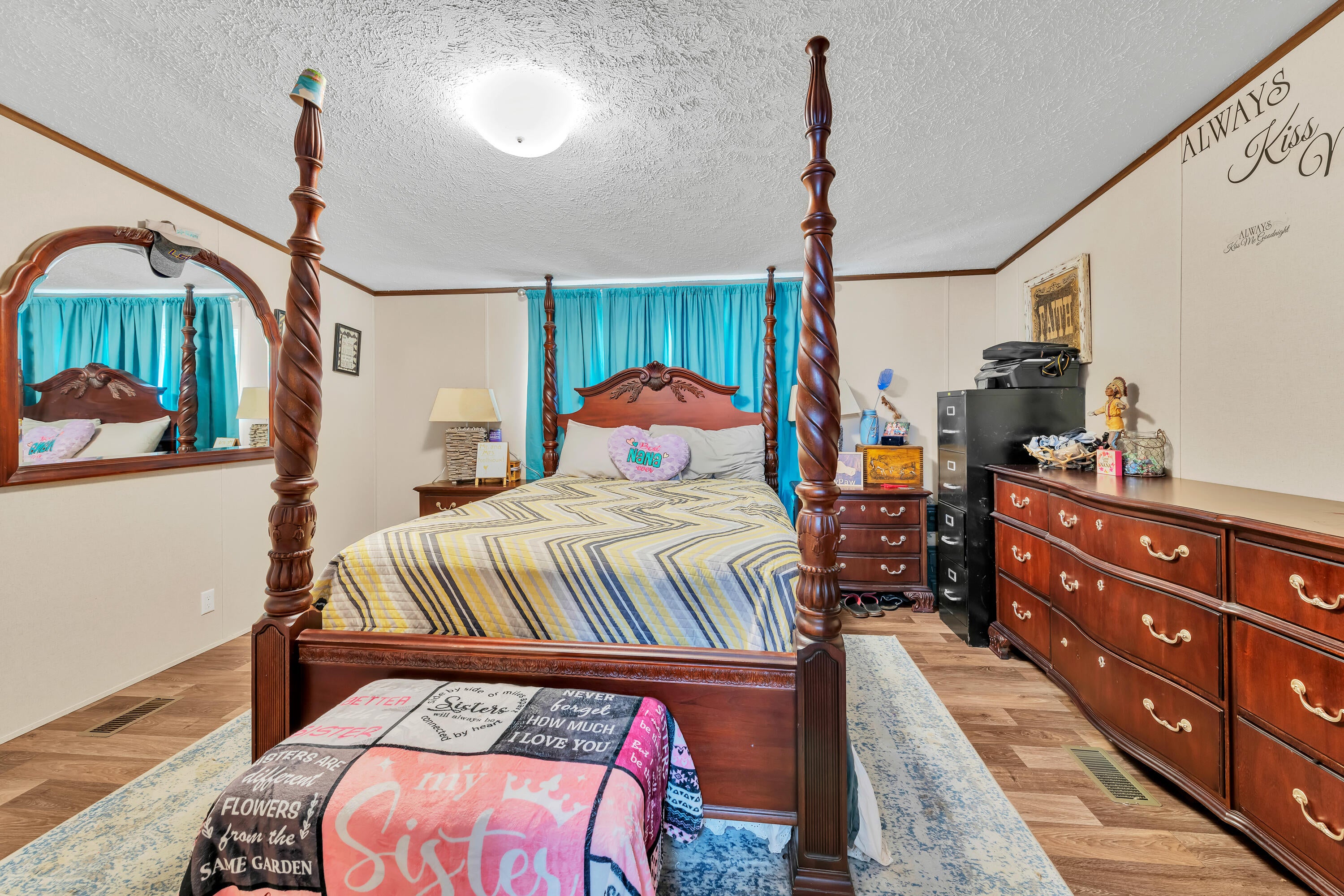 OAKWOOD HILLS - Residential