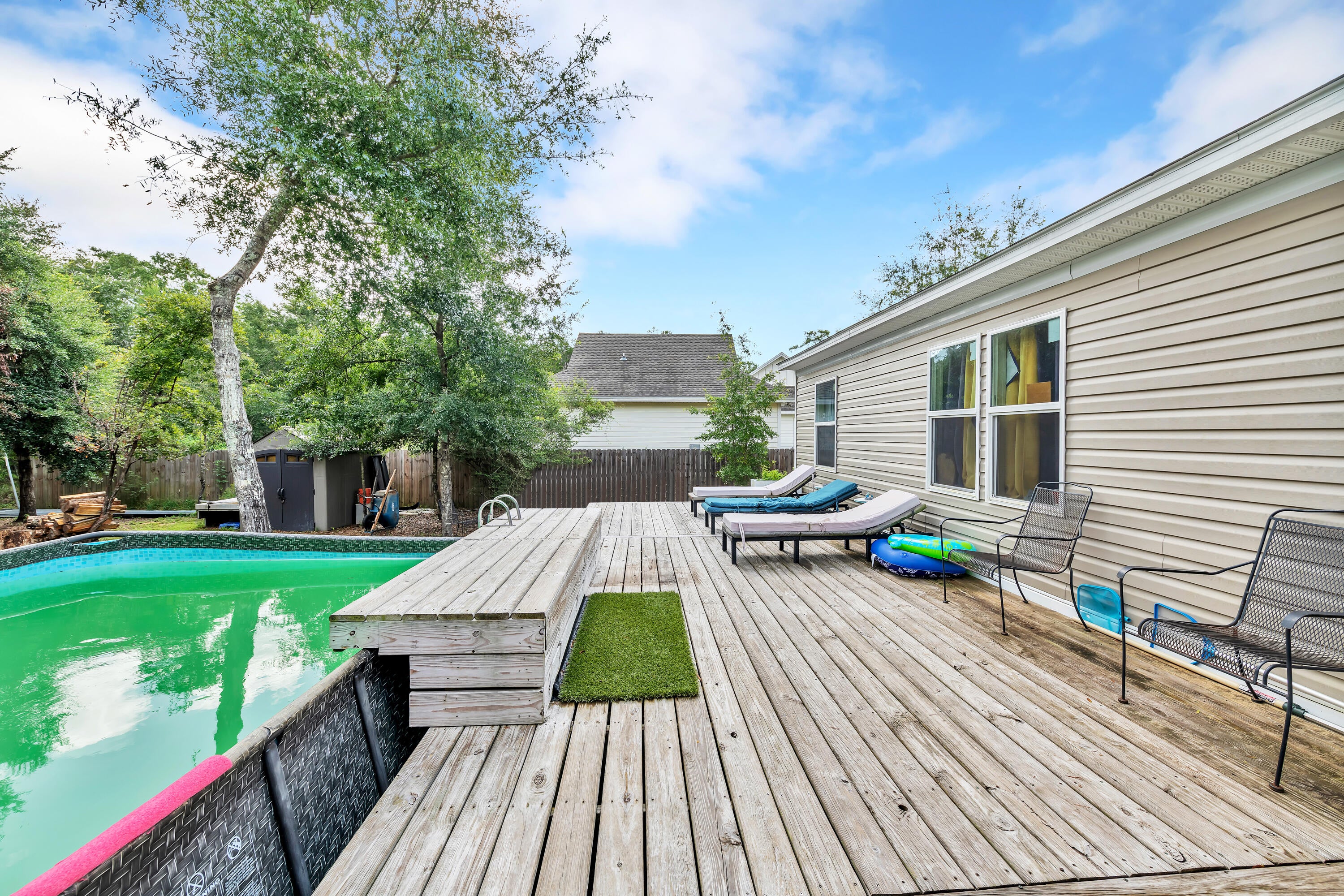 OAKWOOD HILLS - Residential
