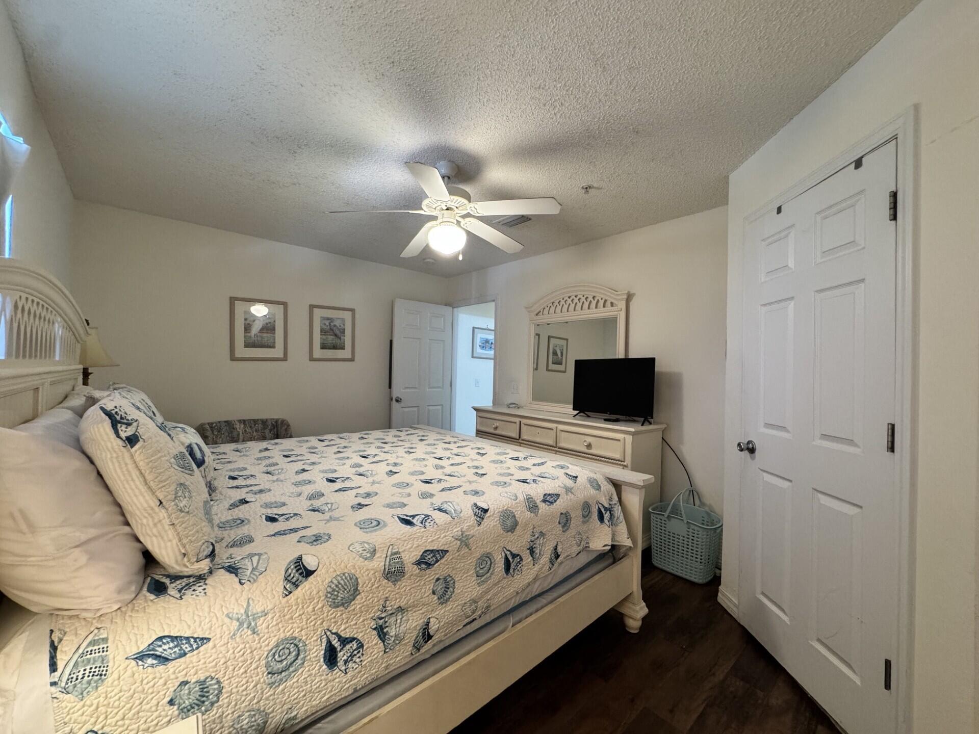 GULF ISLAND CONDOS - Residential