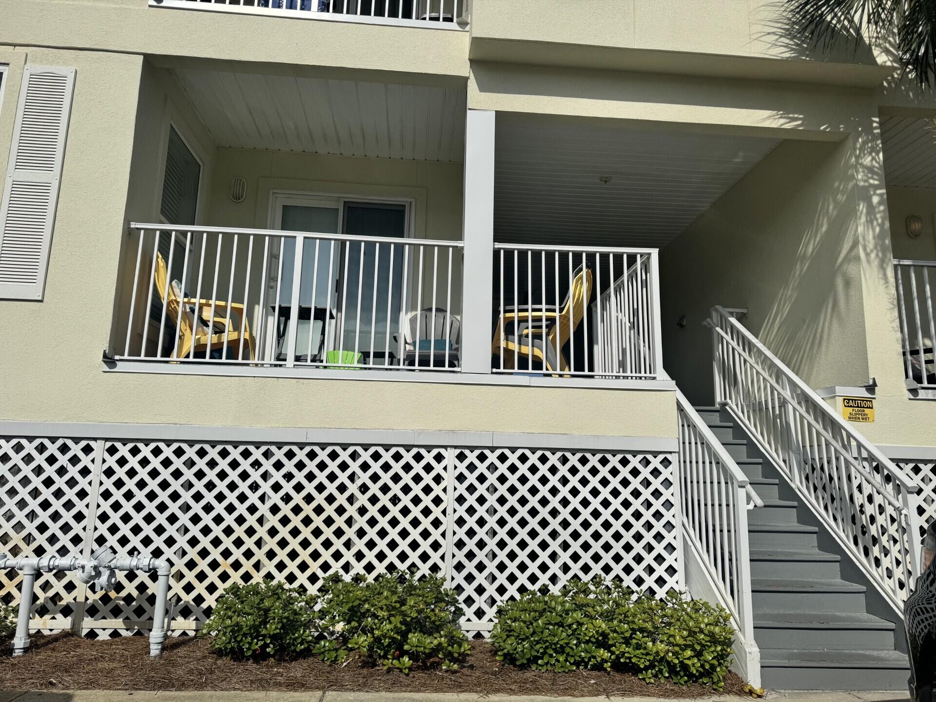 GULF ISLAND CONDOS - Residential