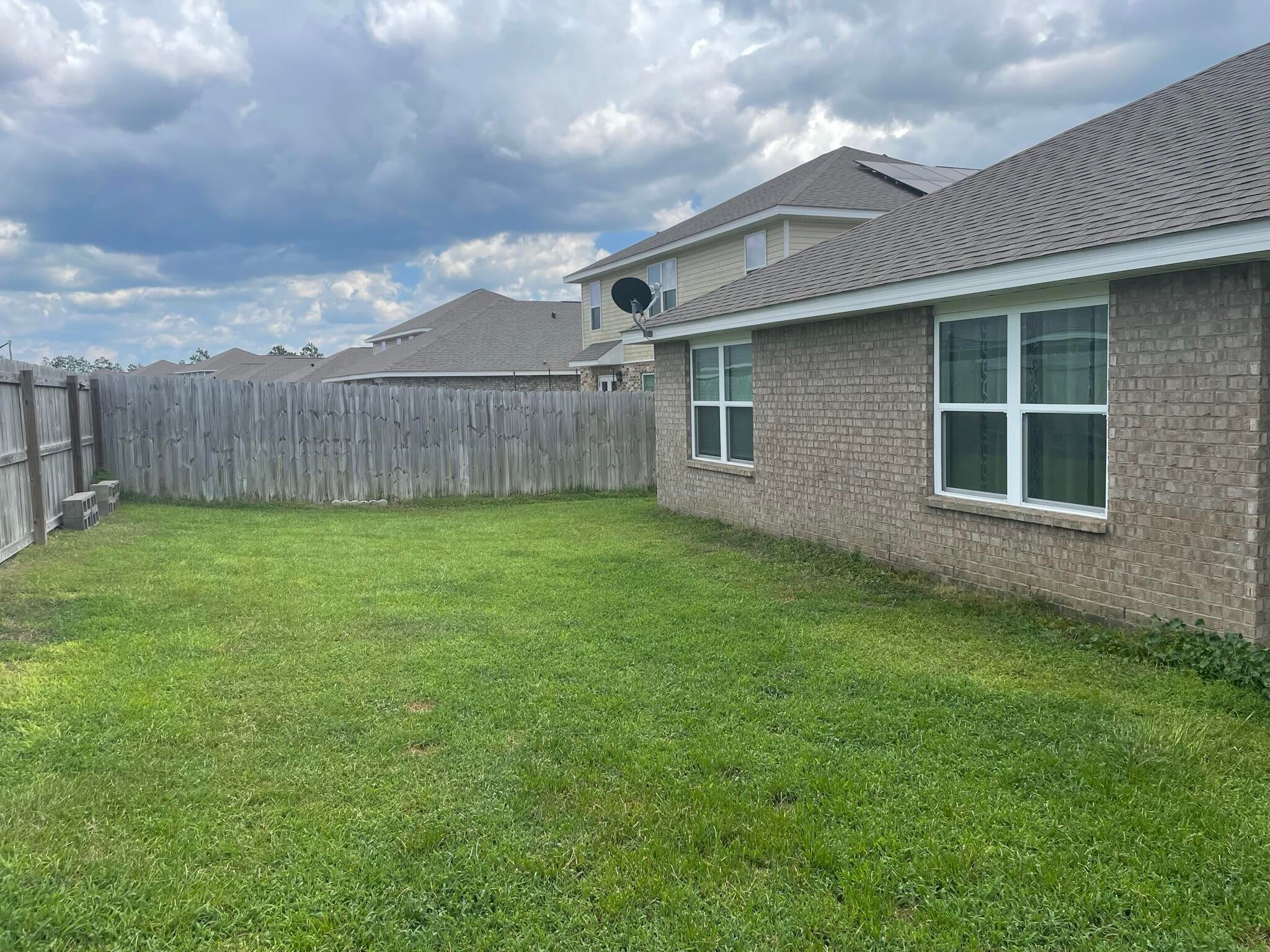 Redstone Commons - Residential Lease