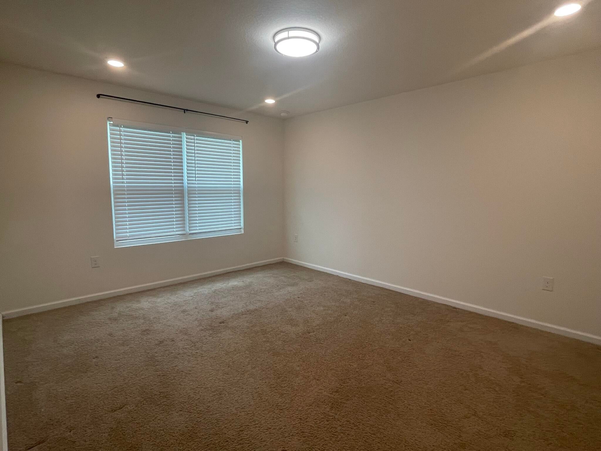 Redstone Commons - Residential Lease
