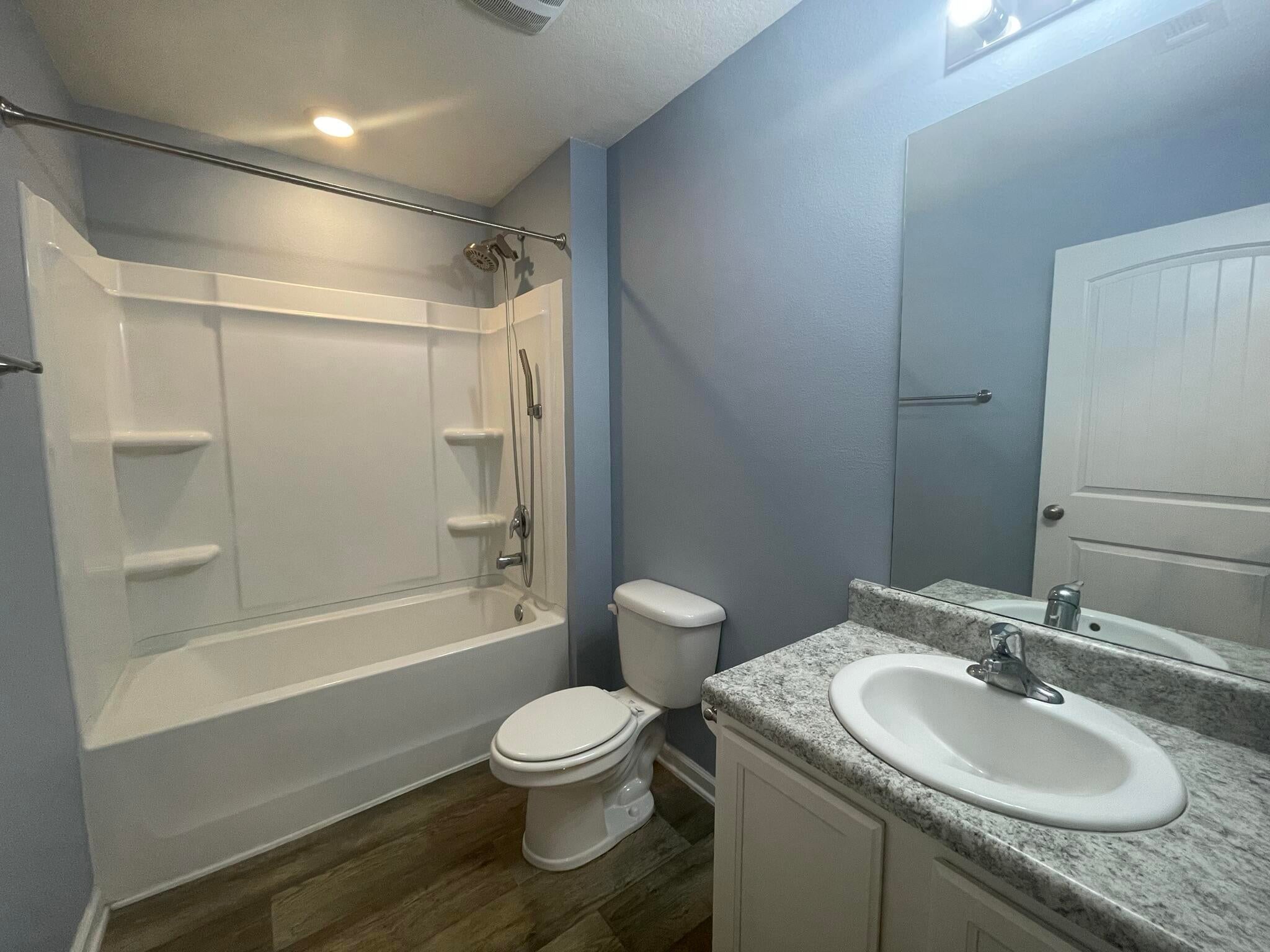 Redstone Commons - Residential Lease