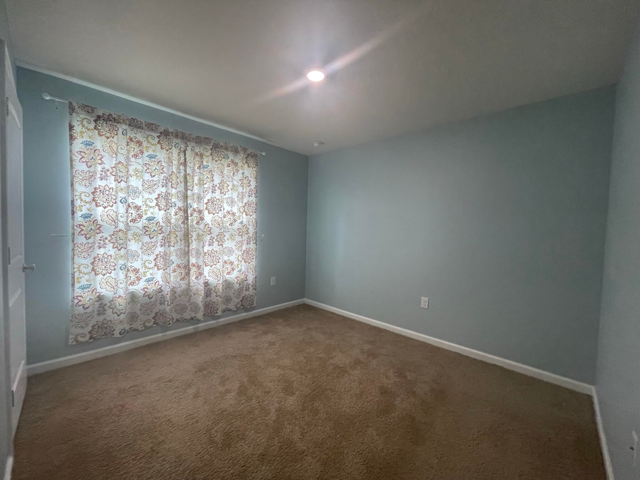 Redstone Commons - Residential Lease