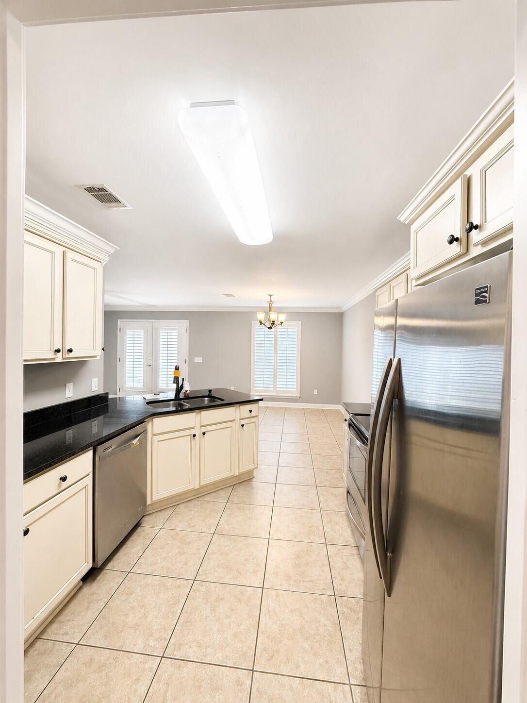 SUMMERWOOD - Residential