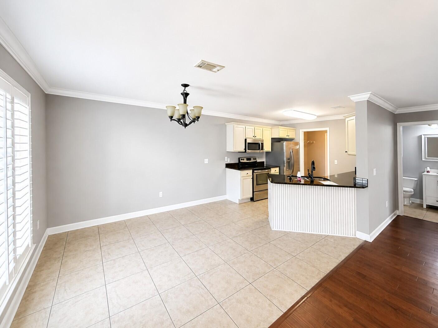 SUMMERWOOD - Residential