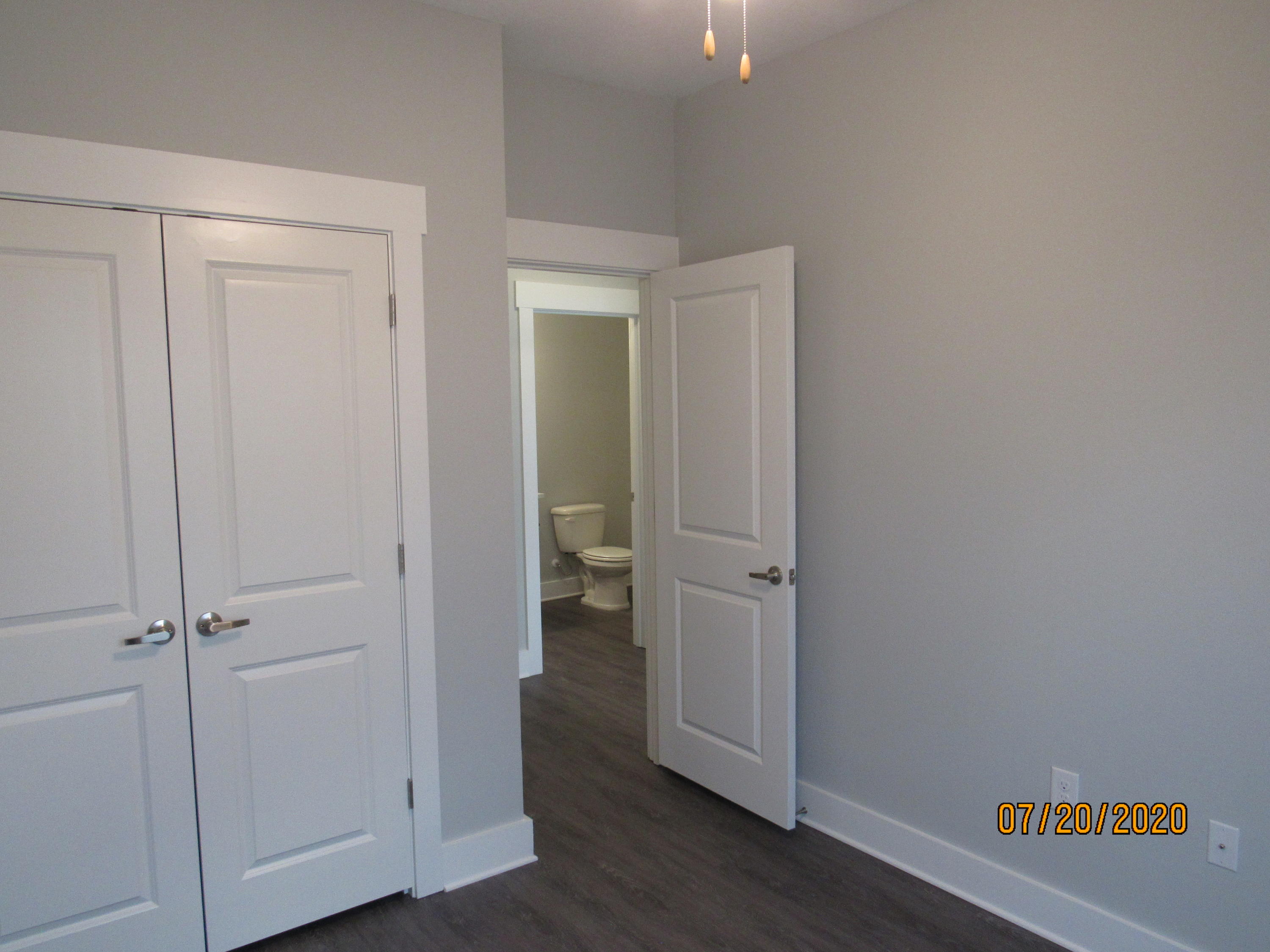 VERANDAS AT FREEPORT - Residential Lease