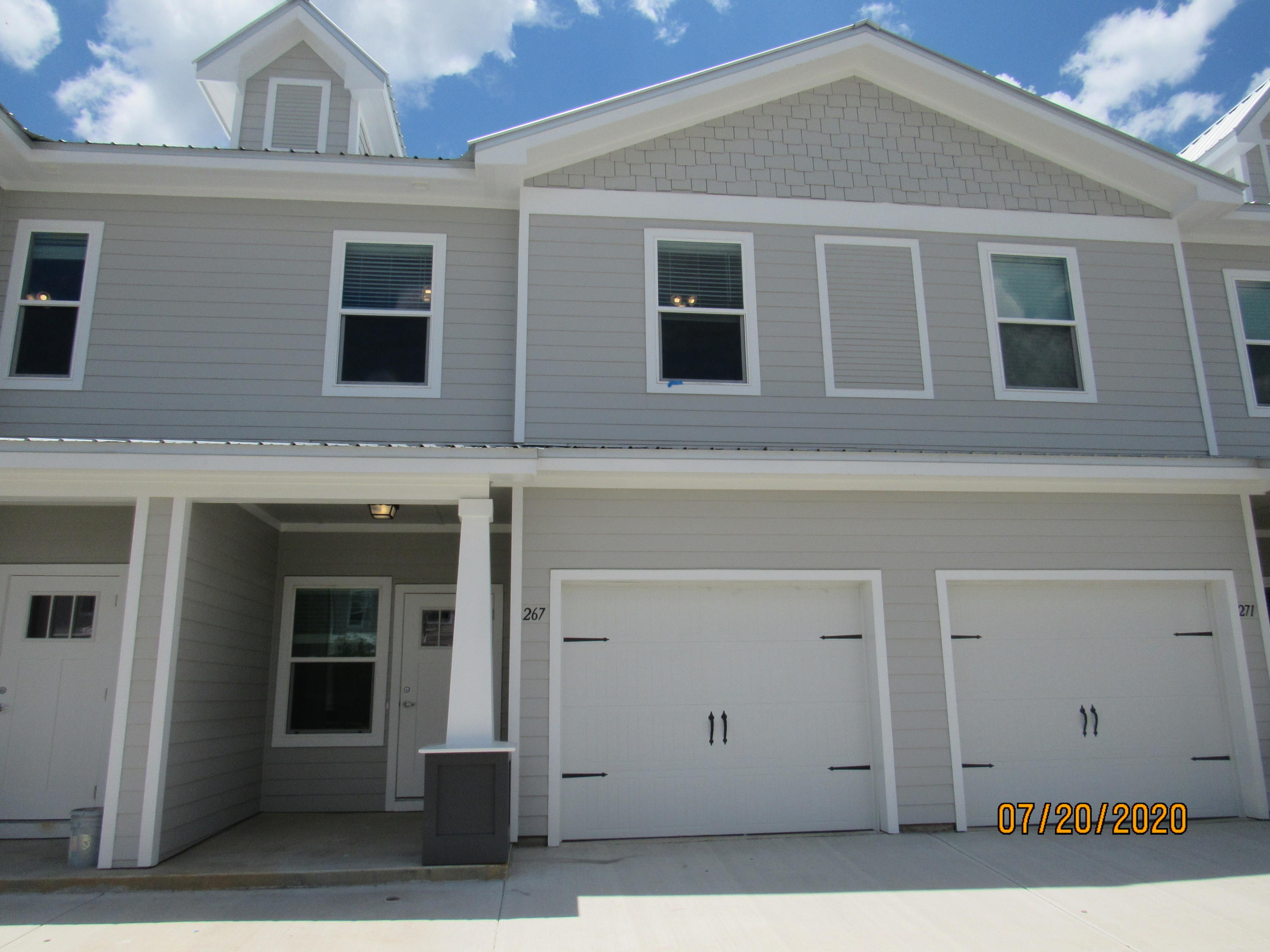 VERANDAS AT FREEPORT - Residential Lease