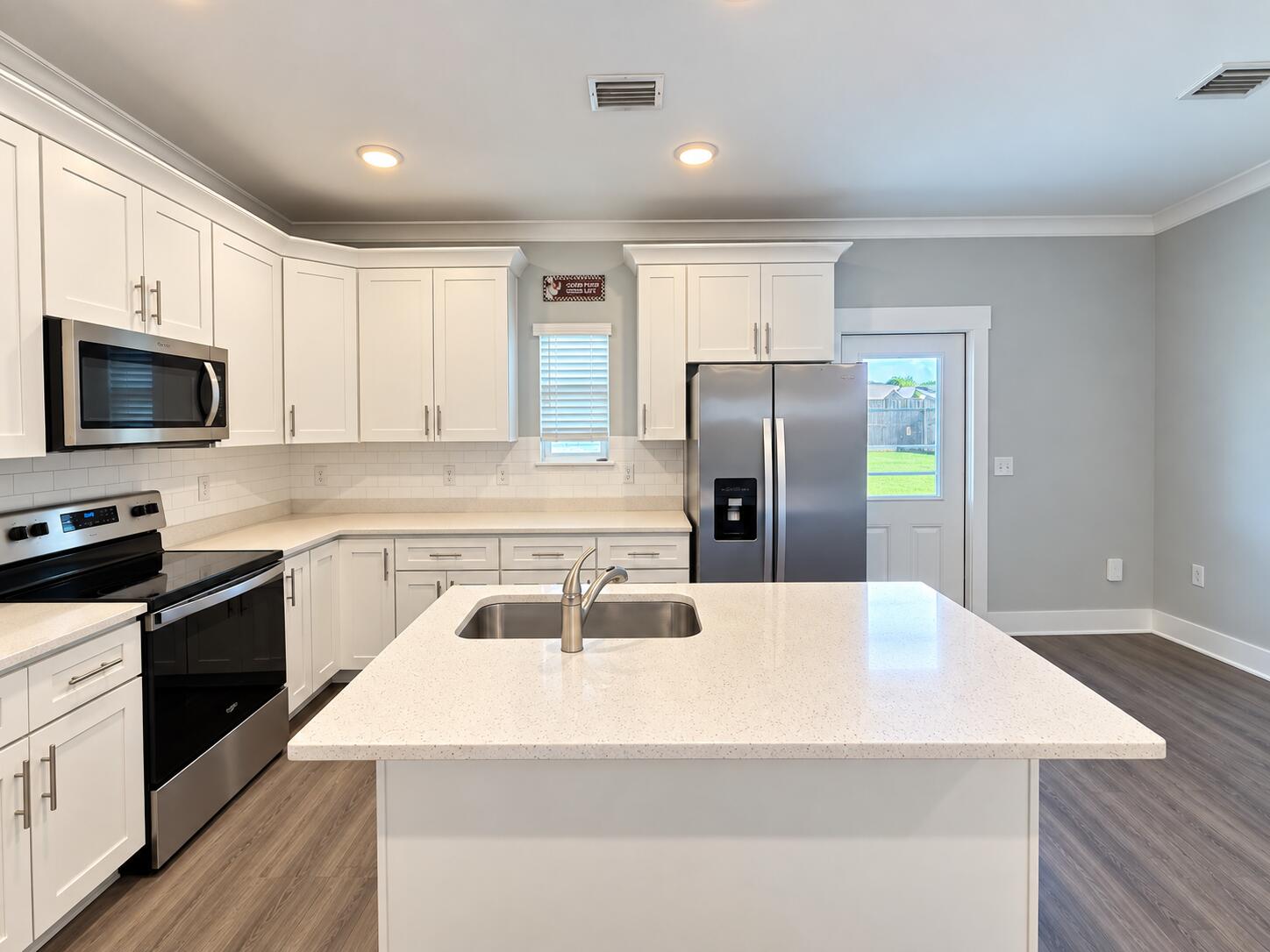 VERANDAS AT FREEPORT - Residential Lease
