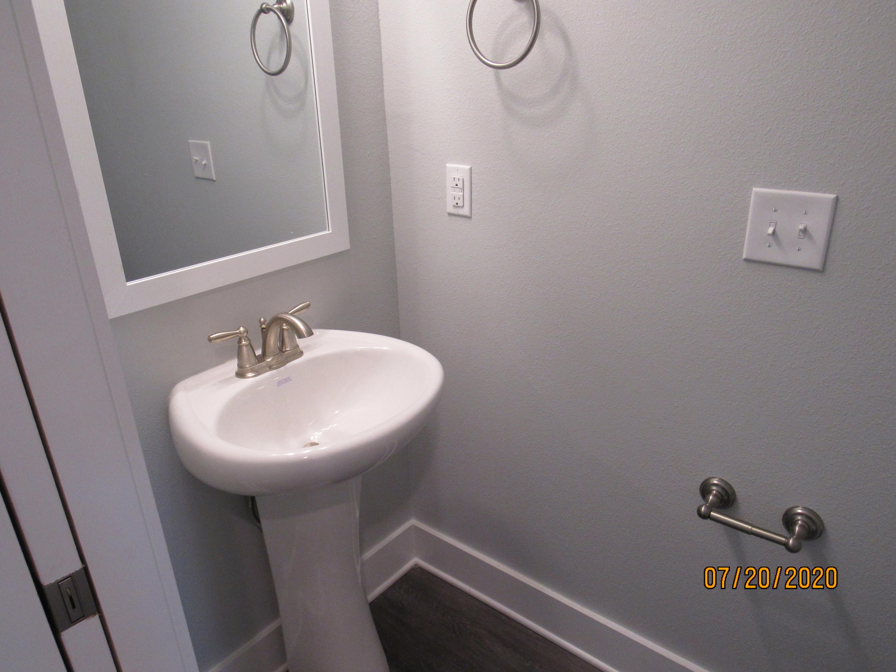 VERANDAS AT FREEPORT - Residential Lease