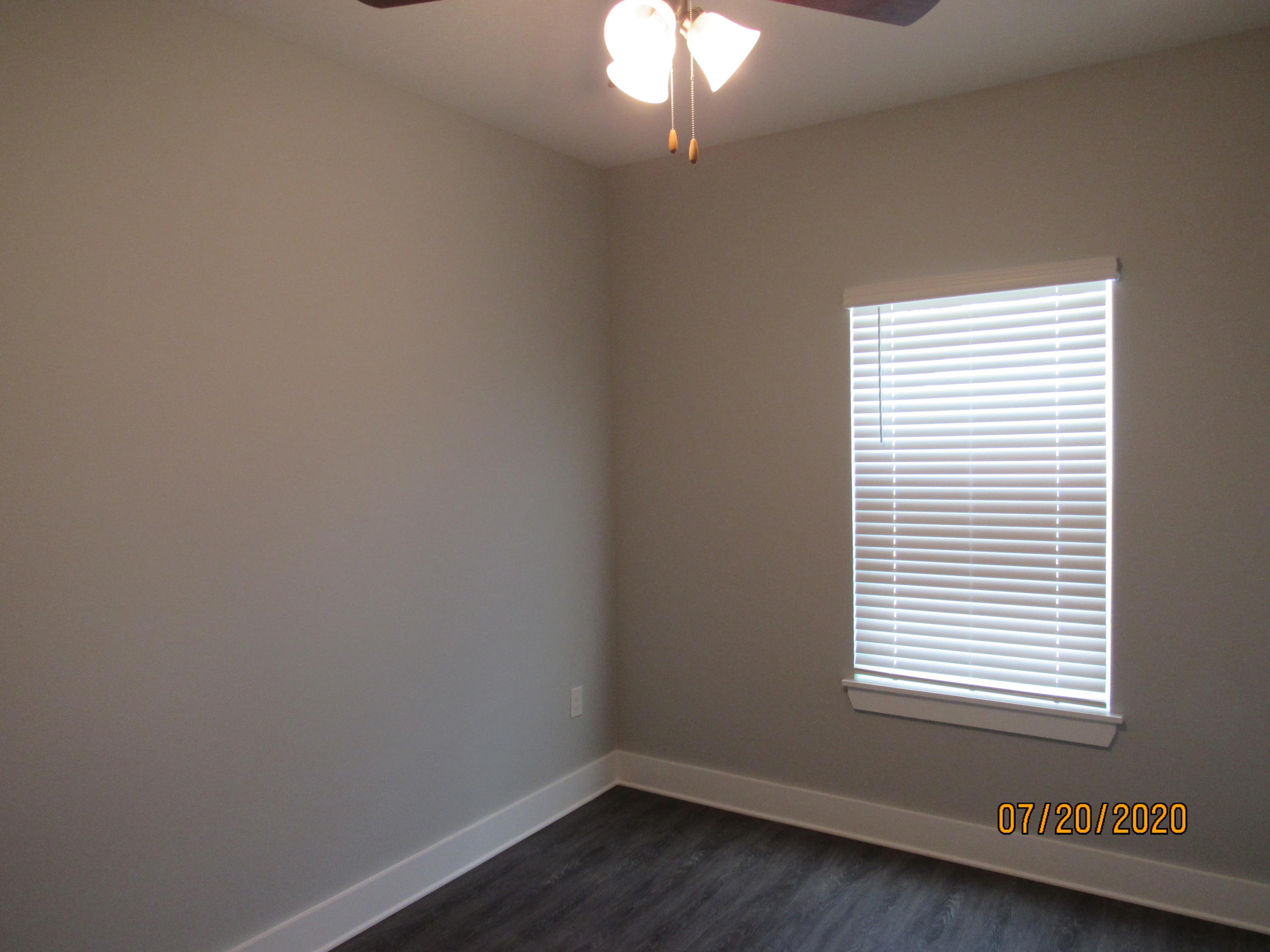 VERANDAS AT FREEPORT - Residential Lease