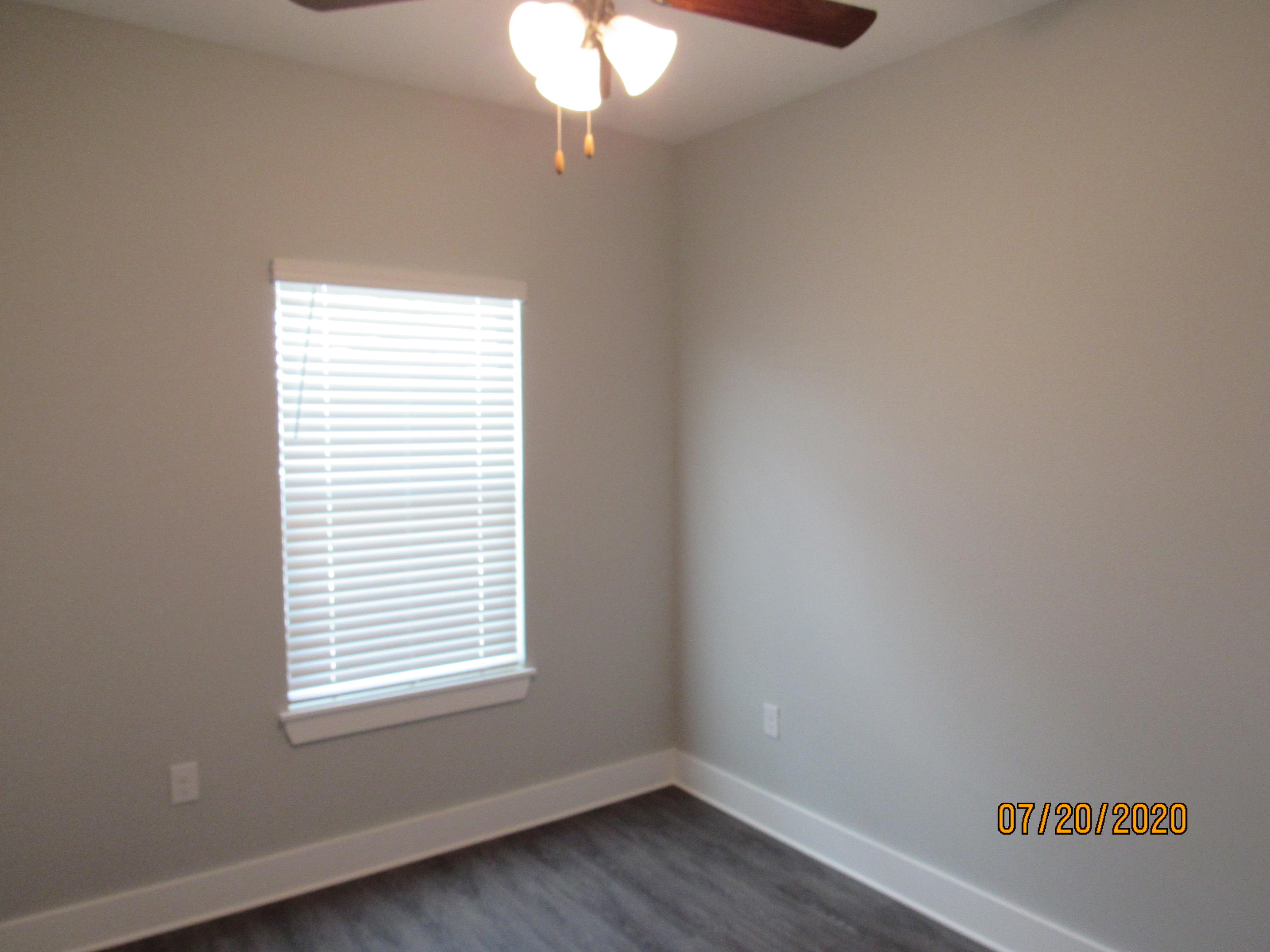 VERANDAS AT FREEPORT - Residential Lease
