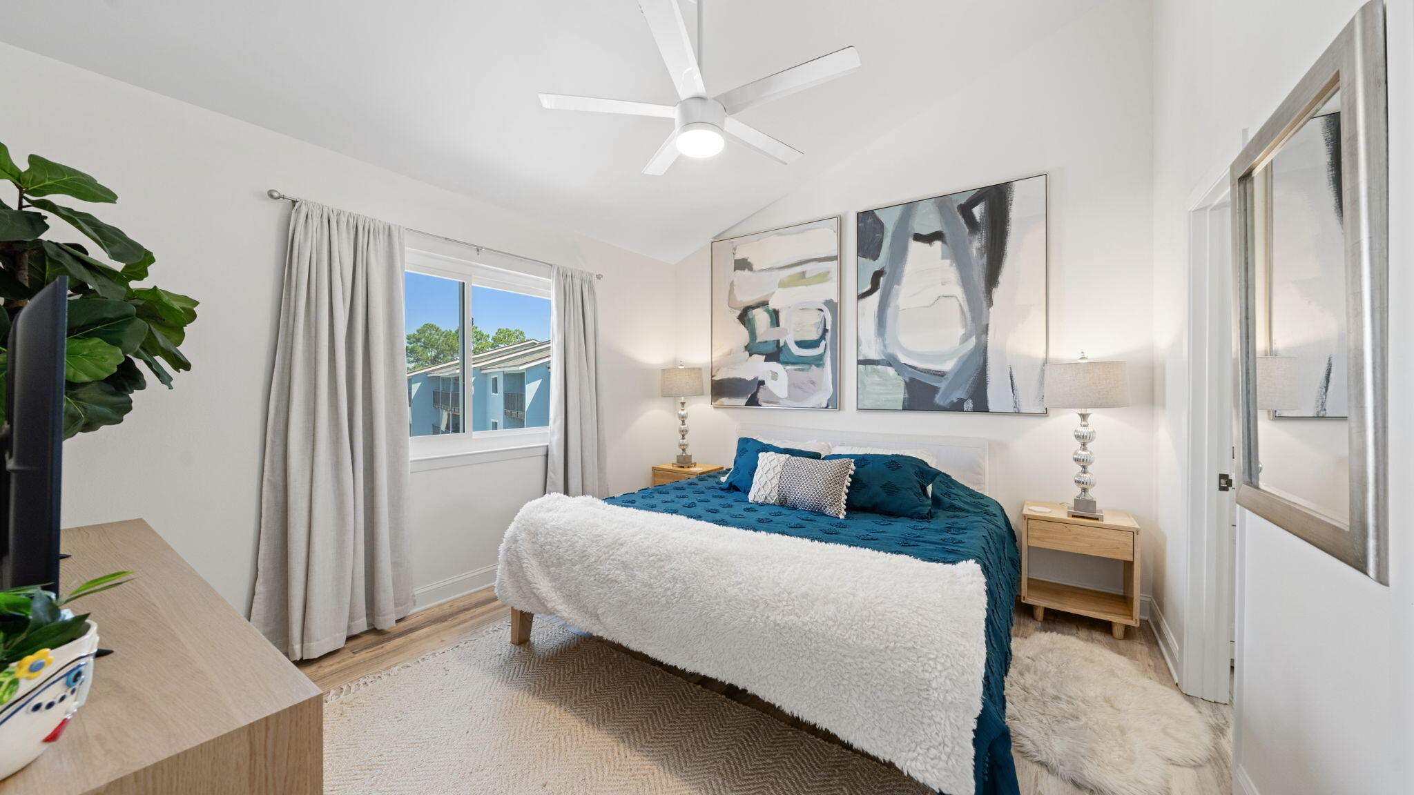 HOLIDAY HARBOR CONDO - Residential