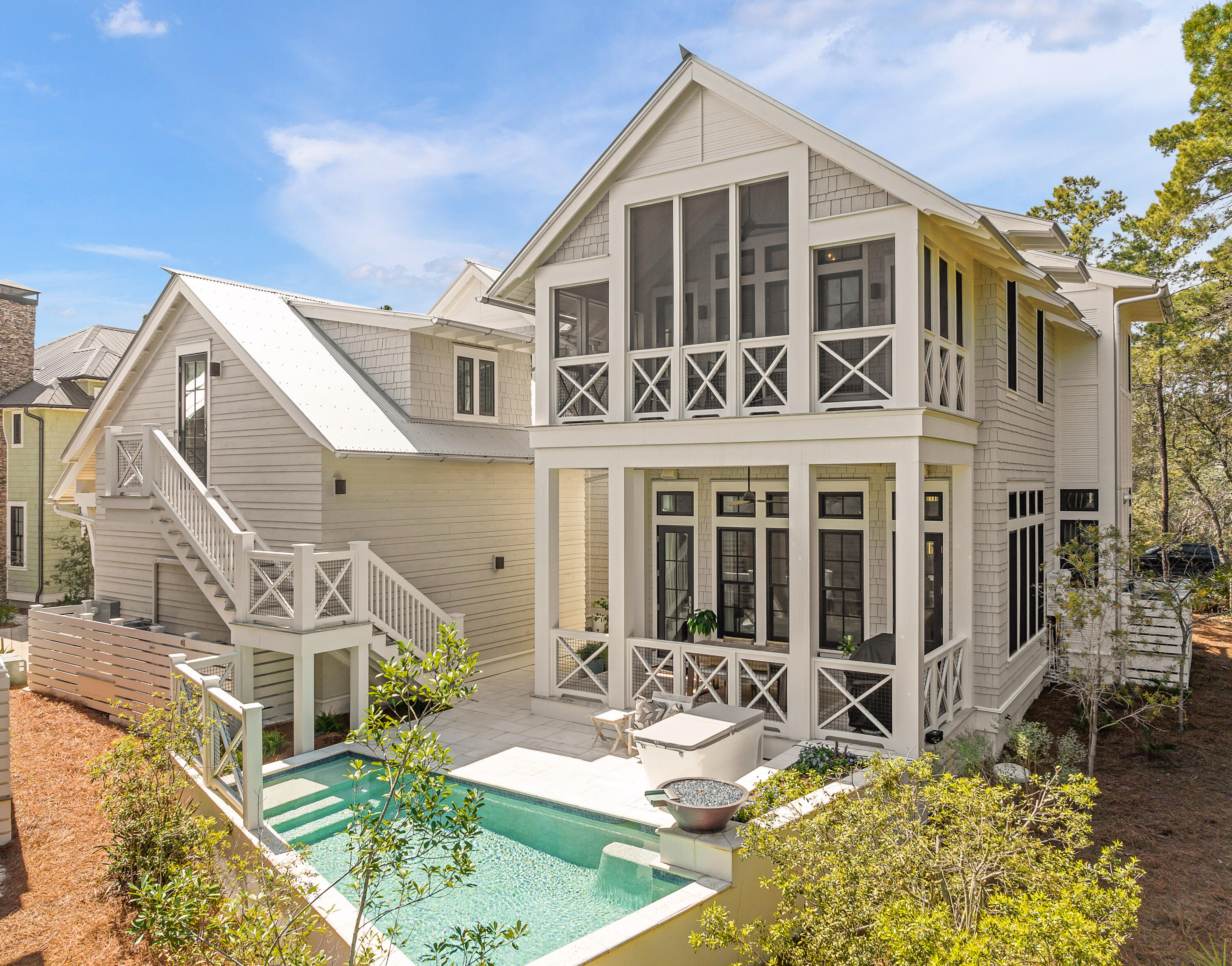 DRAPER LAKE COASTAL VILLAGE - Residential