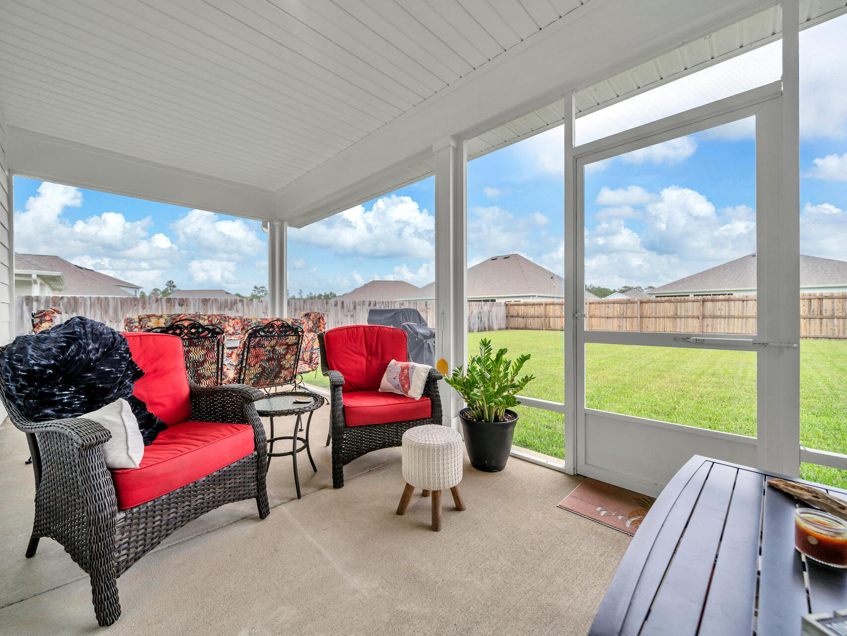 HAMMOCK OAKS ESTATES PH II - Residential