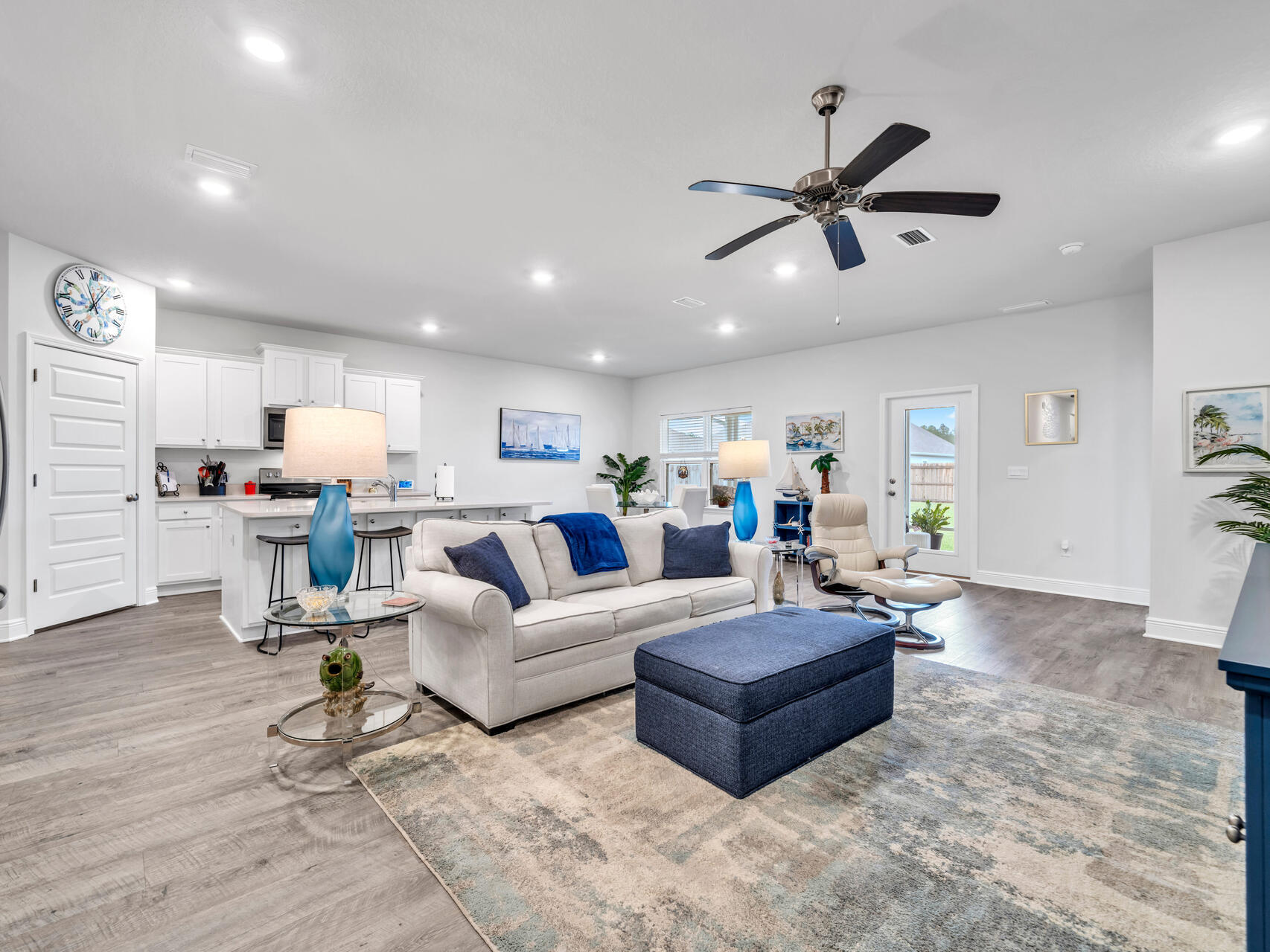 HAMMOCK OAKS ESTATES PH II - Residential