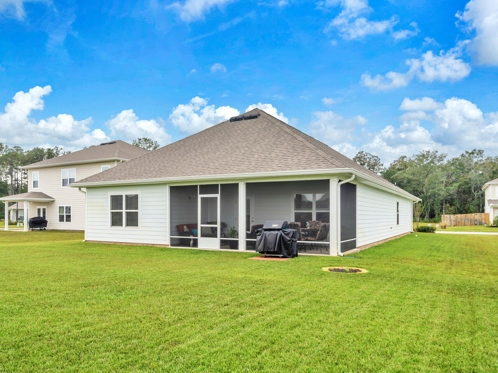 HAMMOCK OAKS ESTATES PH II - Residential