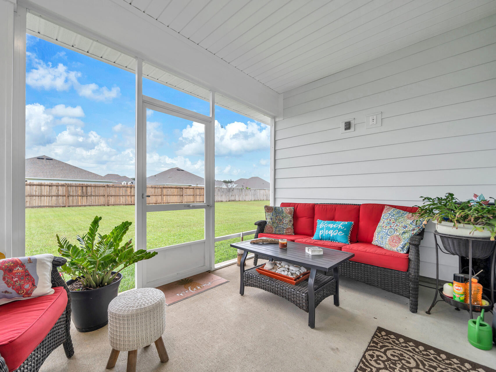 HAMMOCK OAKS ESTATES PH II - Residential