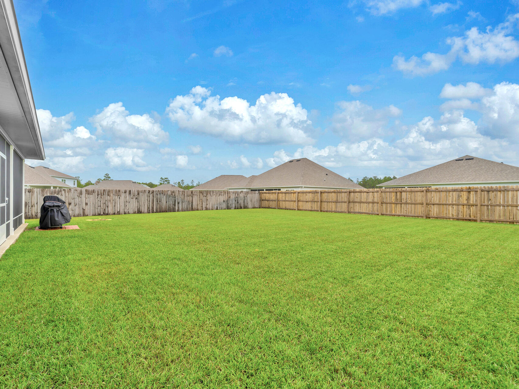 HAMMOCK OAKS ESTATES PH II - Residential