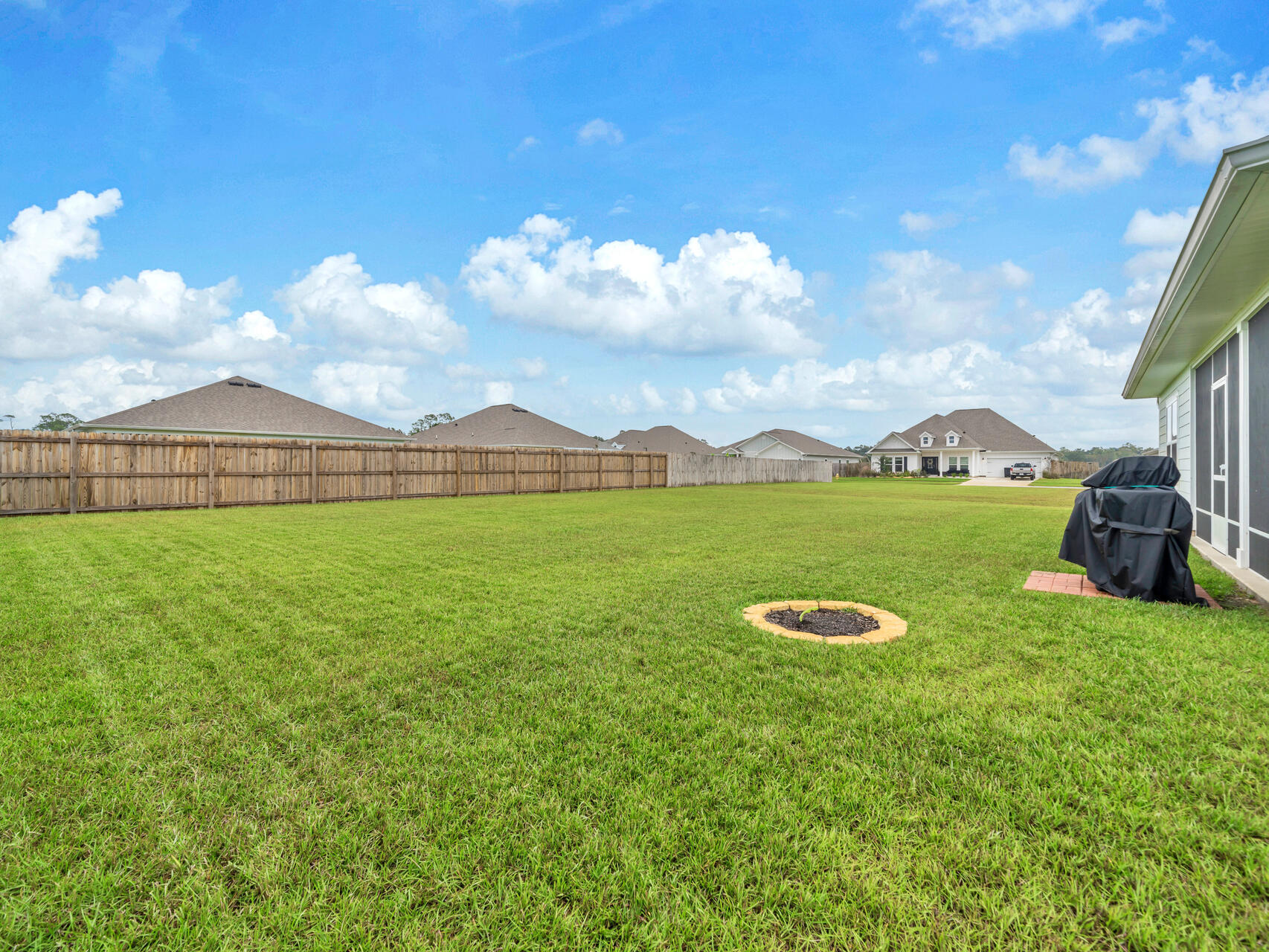 HAMMOCK OAKS ESTATES PH II - Residential